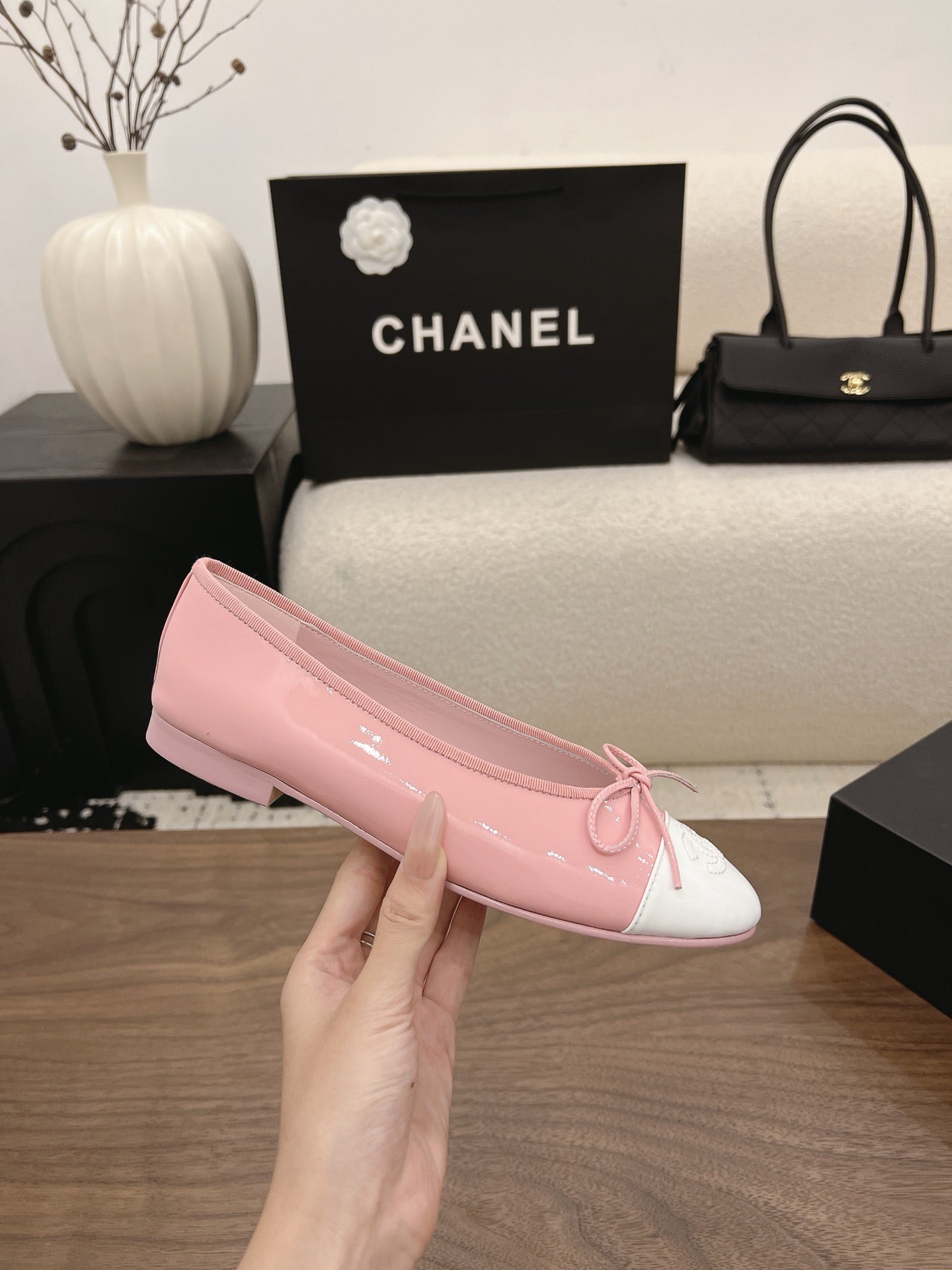 Chanel 2026 Ballet Flat Patent Leather 897526