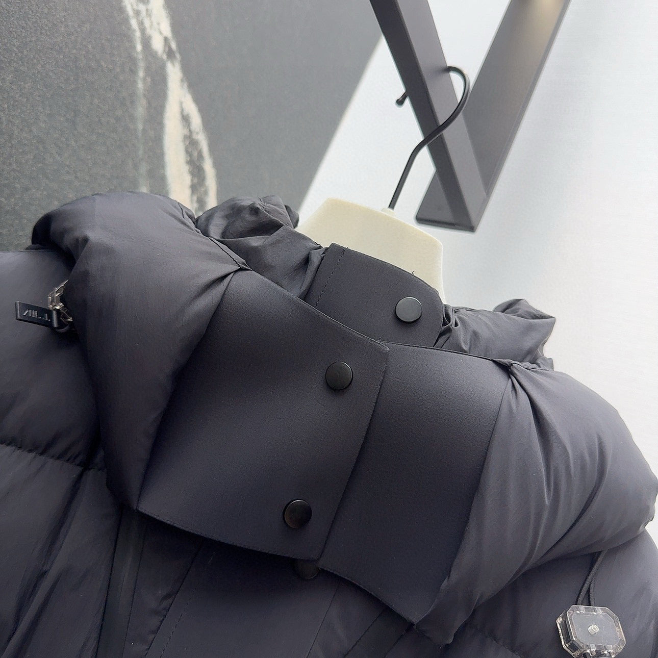 Burberry 25 Stand Collar Hooded Down Jacket Black Polyester