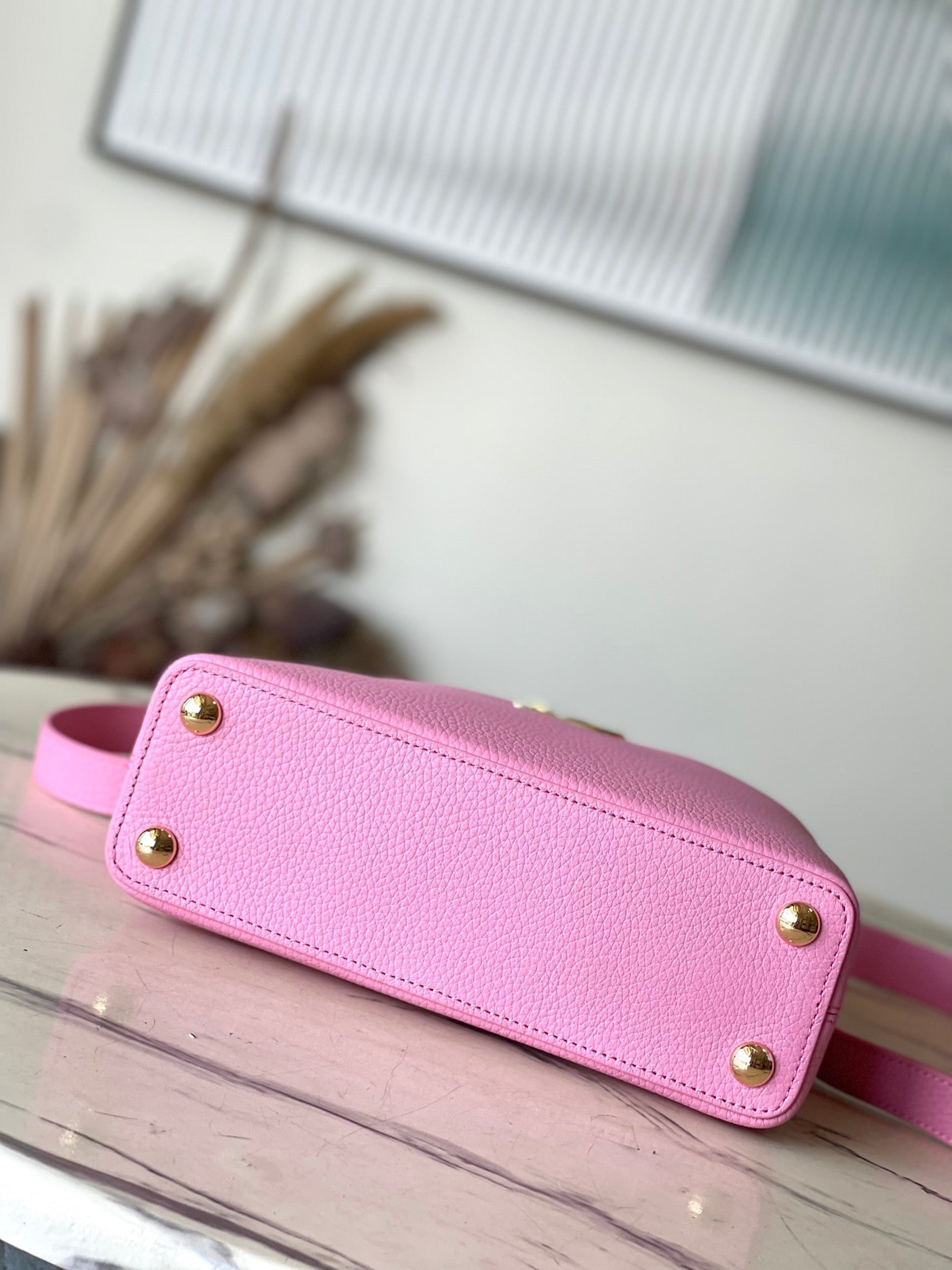 CAPUCINES BB 26 IN MARSHMALLOW PINK TAURILLON GOLD HARDWARE