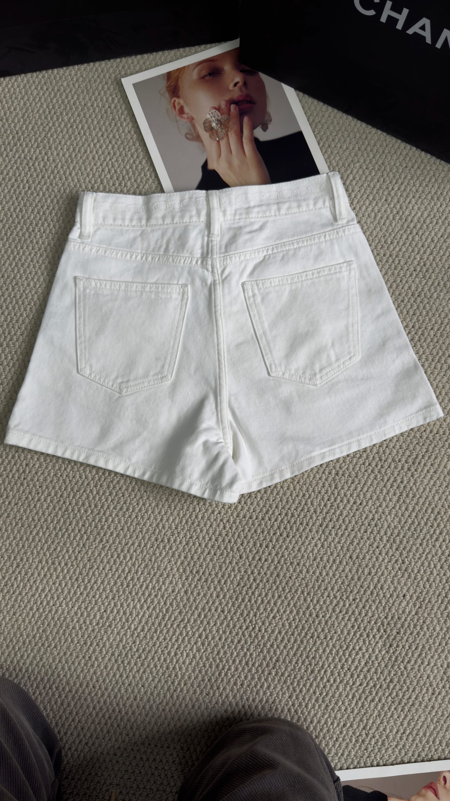 Chanel 2026 Denim Shorts White Cotton 635734