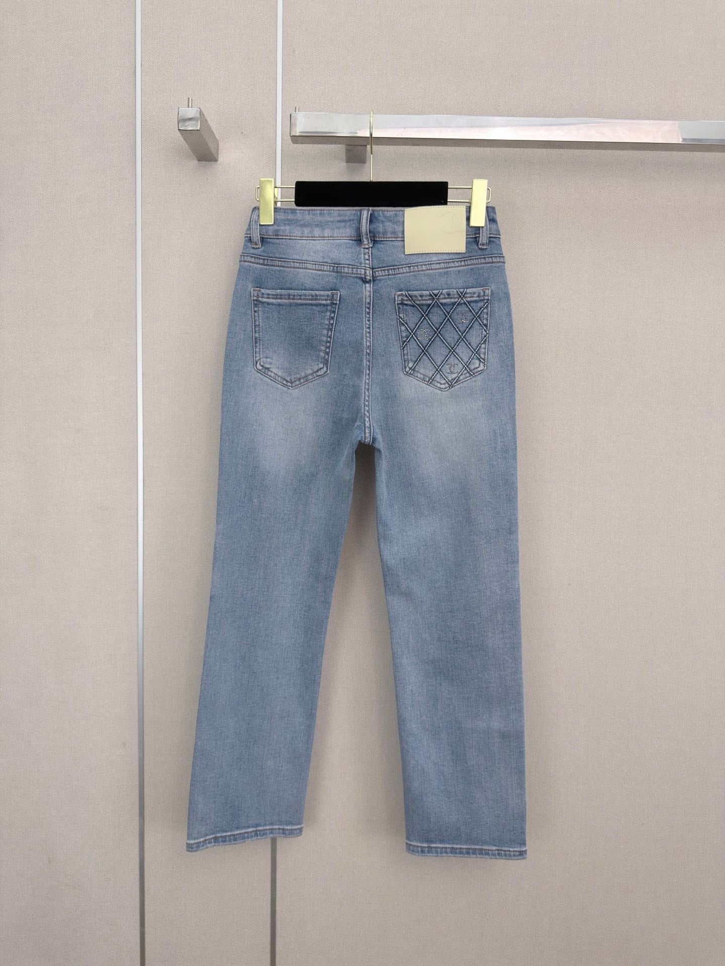 Chanel 2026 Straight-leg Jeans With Rhinestone Quilted Pockets Blue Cotton 377049