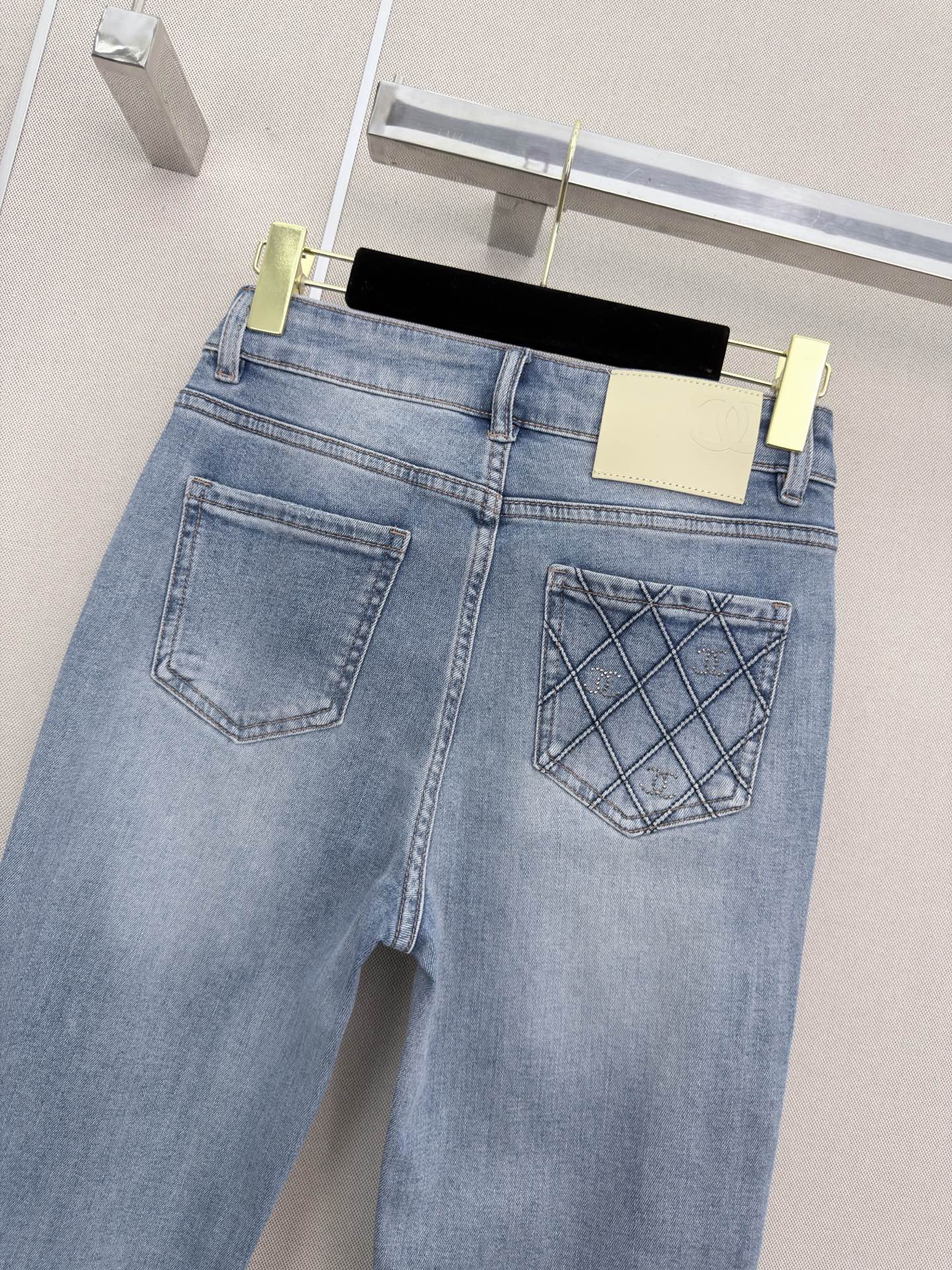 Chanel 2026 Straight-leg Jeans With Rhinestone Quilted Pockets Blue Cotton 377049