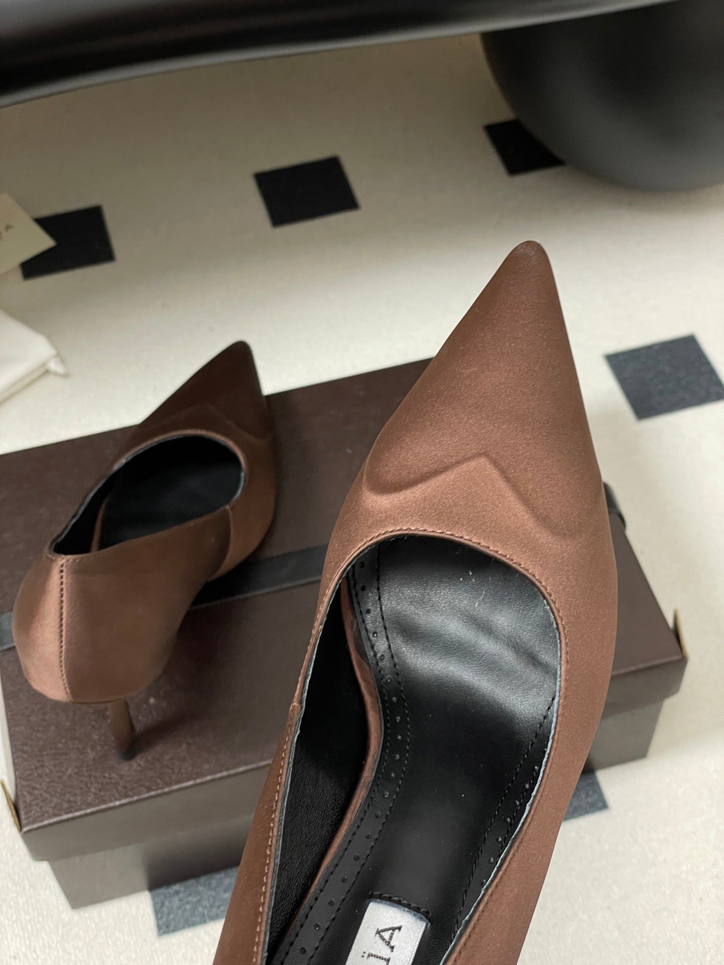 Alaia 2026 Pumps 90mm Silk Satin 777405