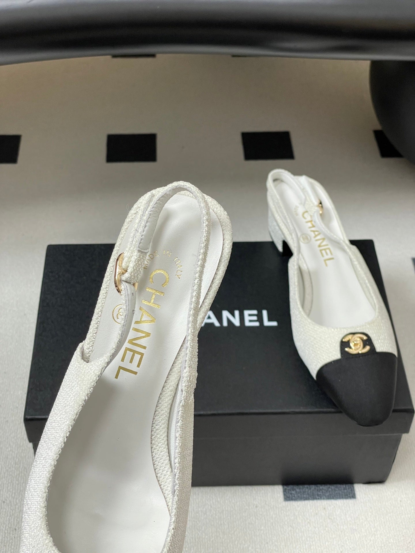Chanel 25 Slingback Black White Lambskin Fabric 473211