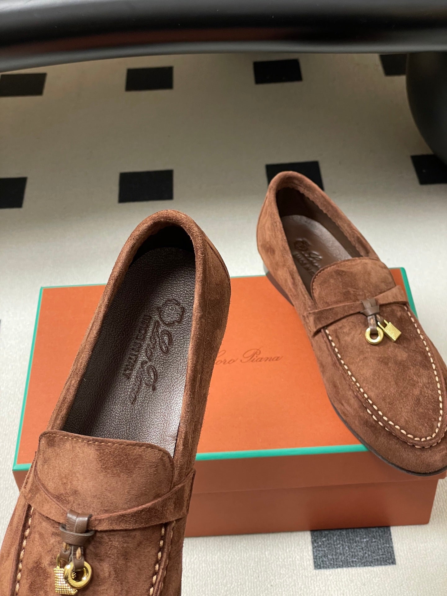 LP 2026 Summer Charms Walk Loafer Brown Gold Suede 181257