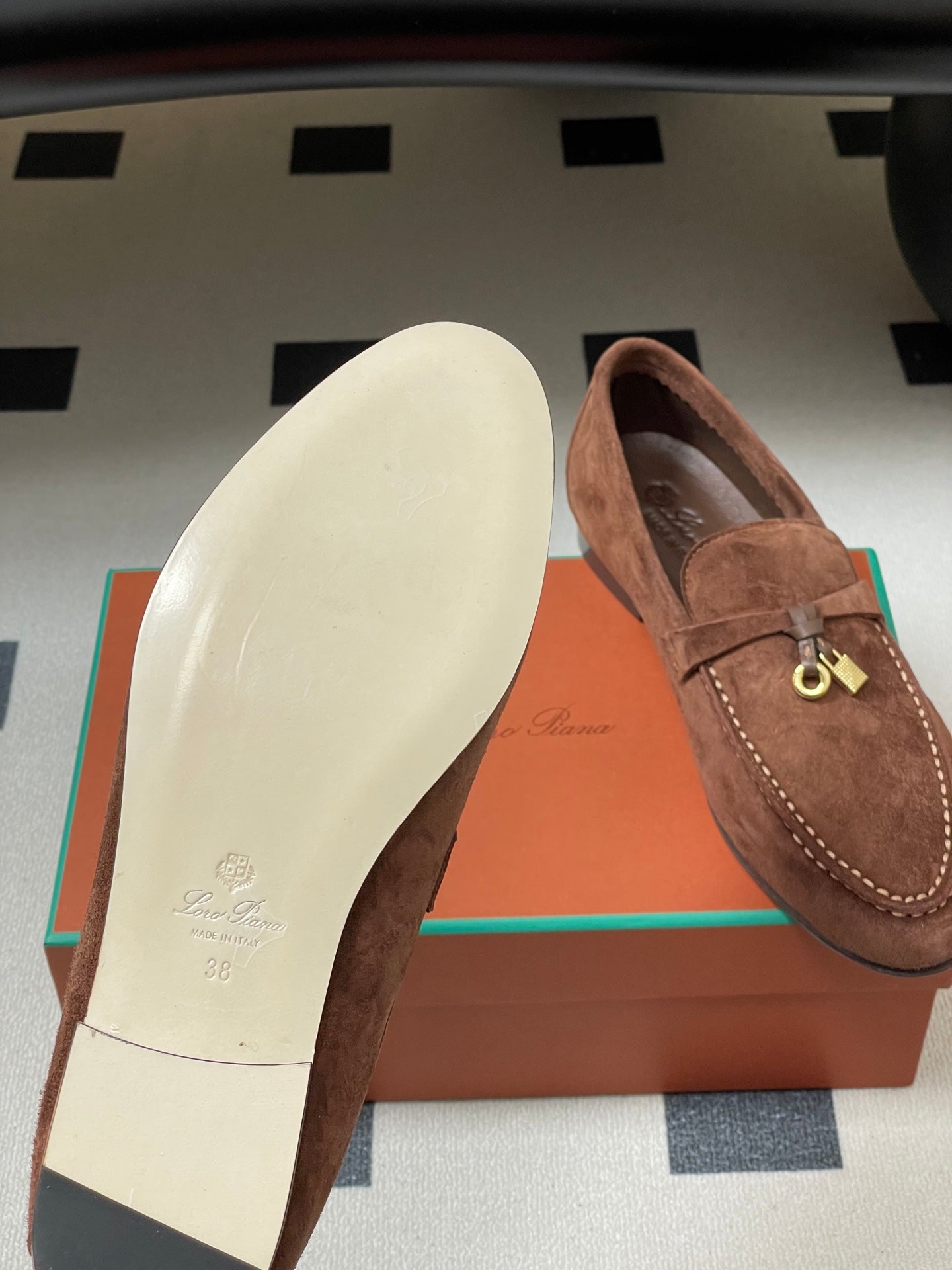 LP 26ss Summer Charms Walk Loafer Brown Gold Suede 181257
