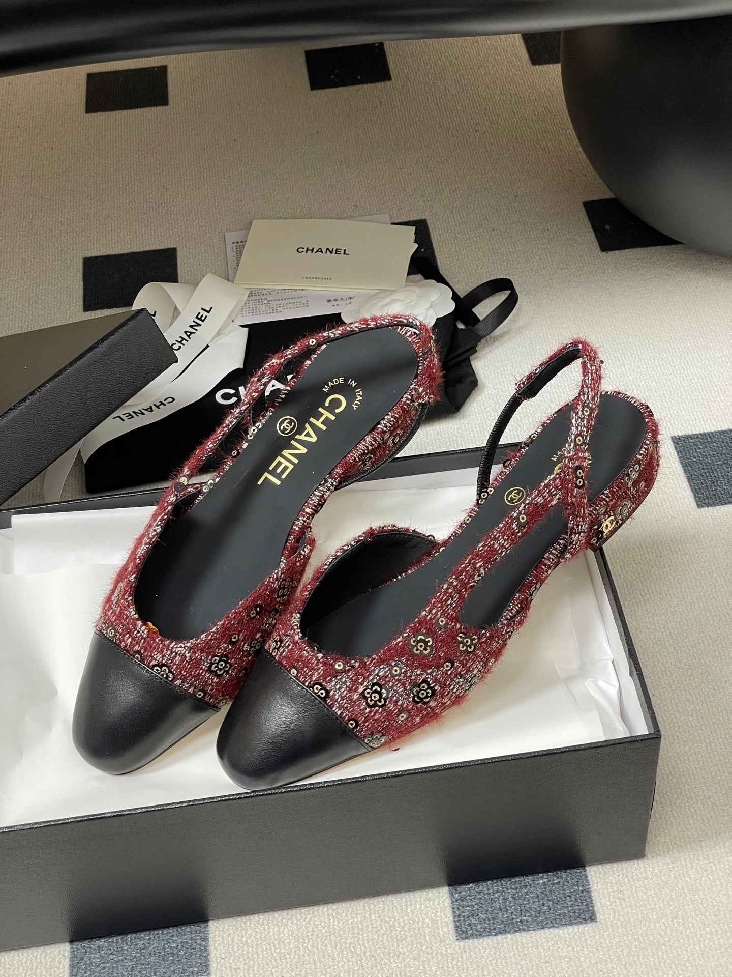 CC 26s Slingback Dark Red Black Tweed Sheepskin 649424