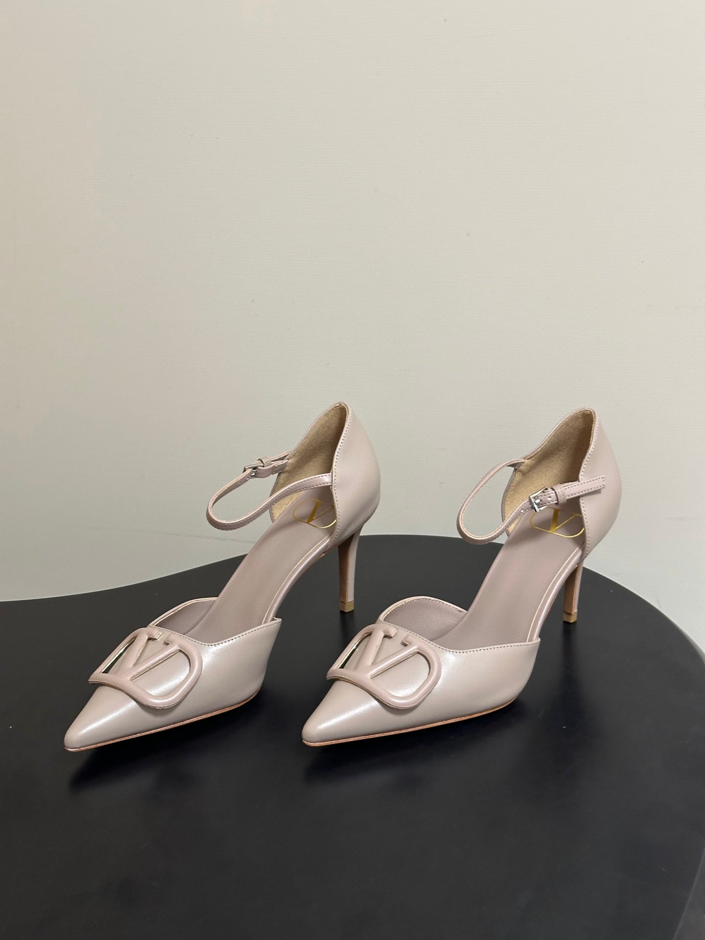 Valentino 2026 Garavani VLogo Signature D'Orsay 80mm Patent Leather Pumps 885969