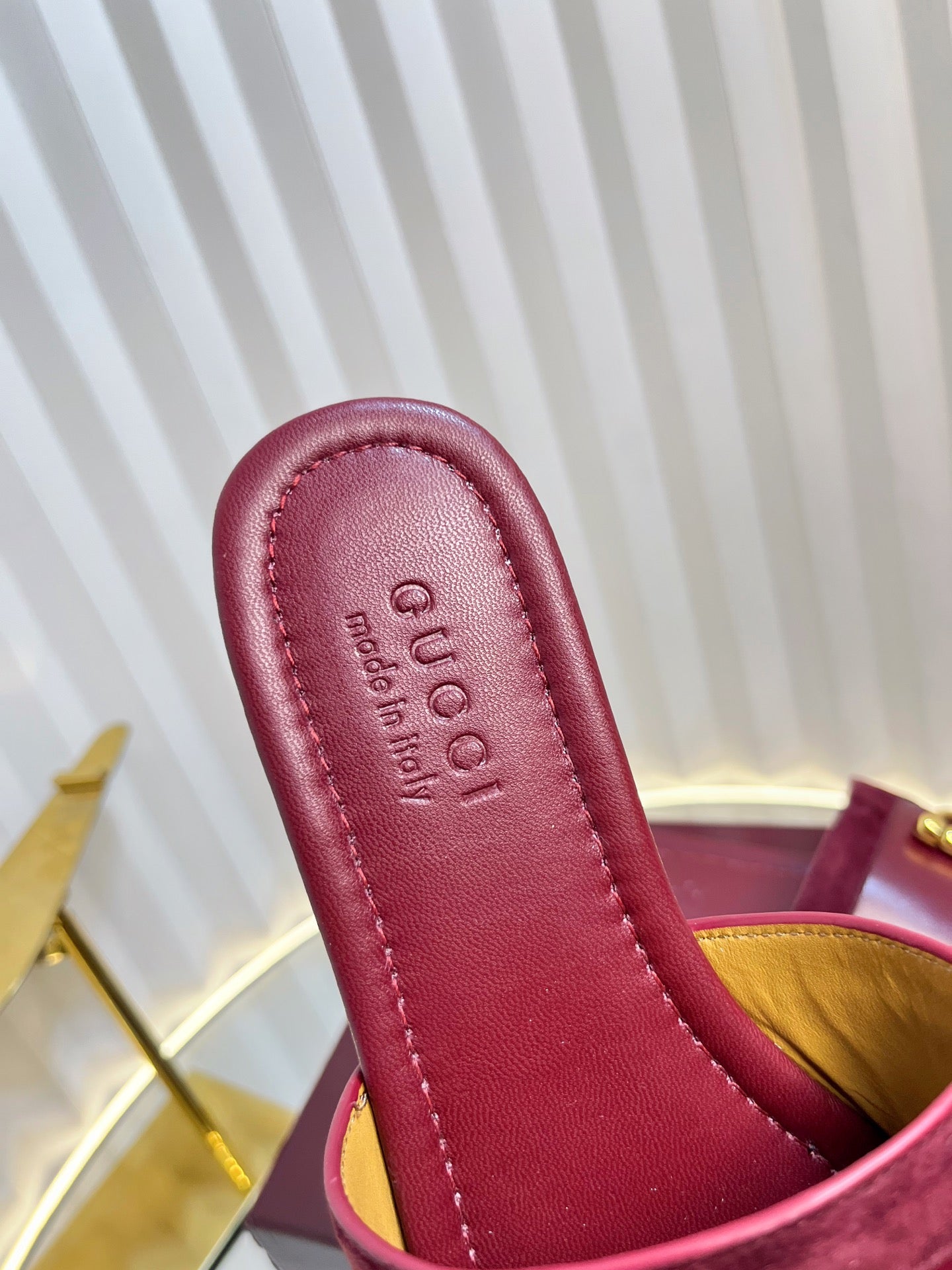 GC 25 Horsebit Sandals 10mm Red Suede Sheepskin 294649