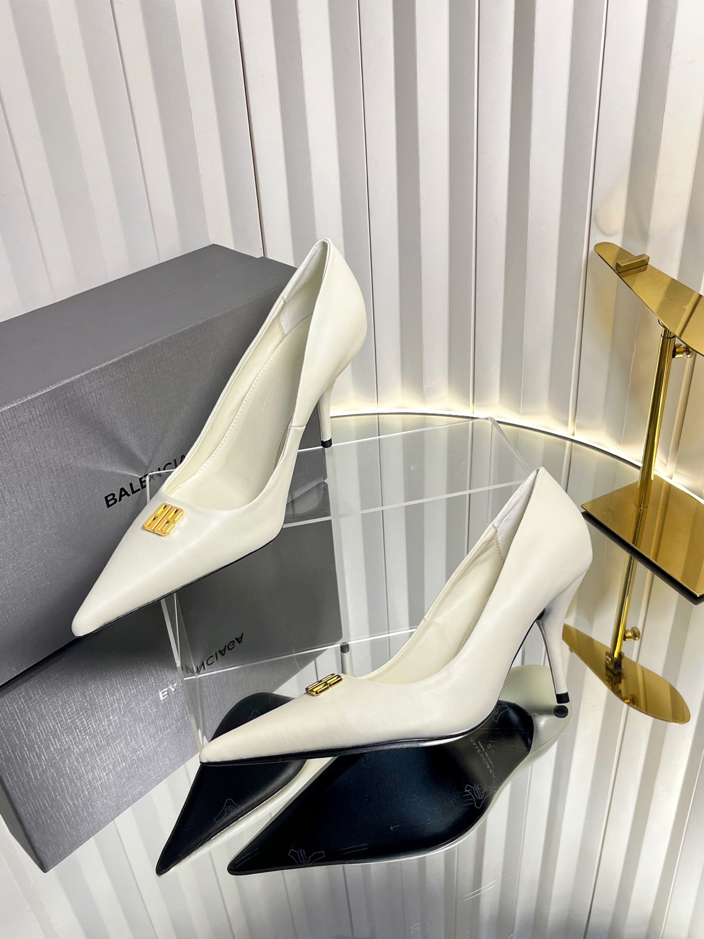 Balenciaga 2026 Avenue BB Editor 85mm Pump White Calfskin 616566