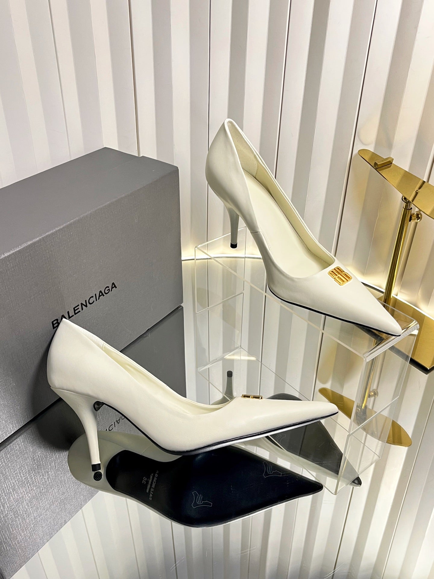 Balenciaga 2026 Avenue BB Editor 85mm Pump White Calfskin 616566