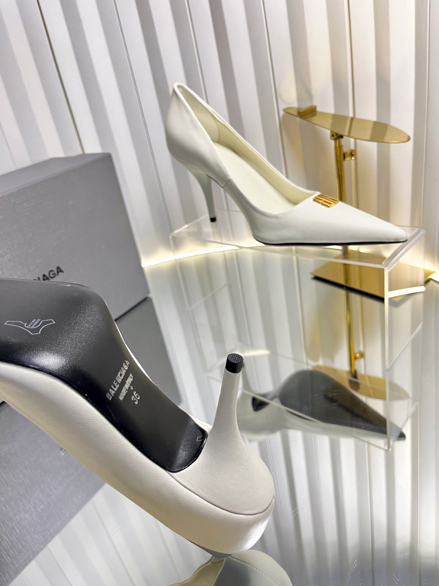 Balenciaga 2026 Avenue BB Editor 85mm Pump White Calfskin 616566