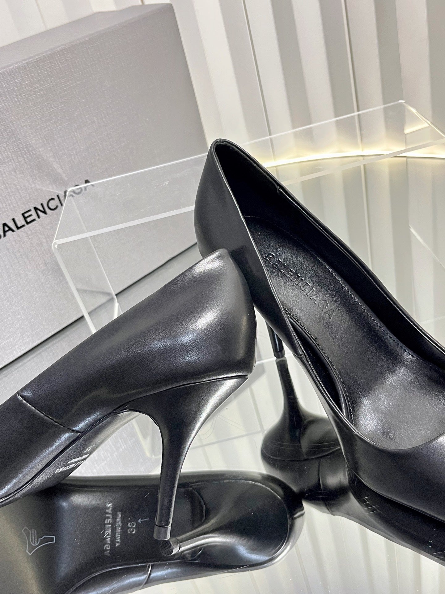 Balenciaga 2026 Avenue BB Editor 85mm Pump Black Calfskin 616567