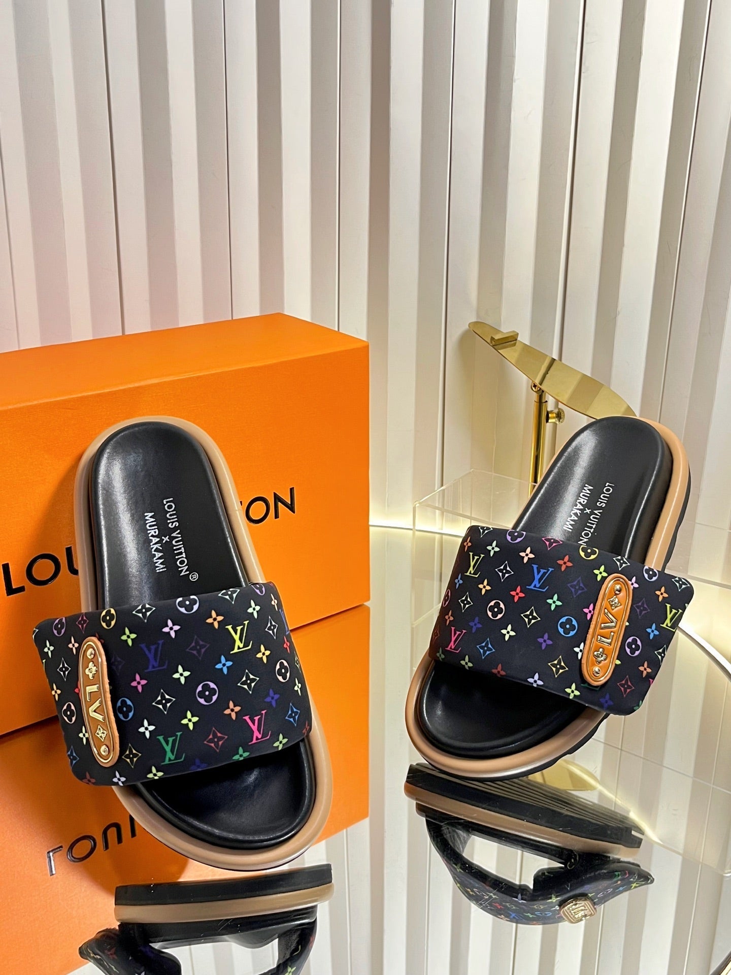 LV 26s Slippers Black Multicolor Fabric Sheepskin 616354