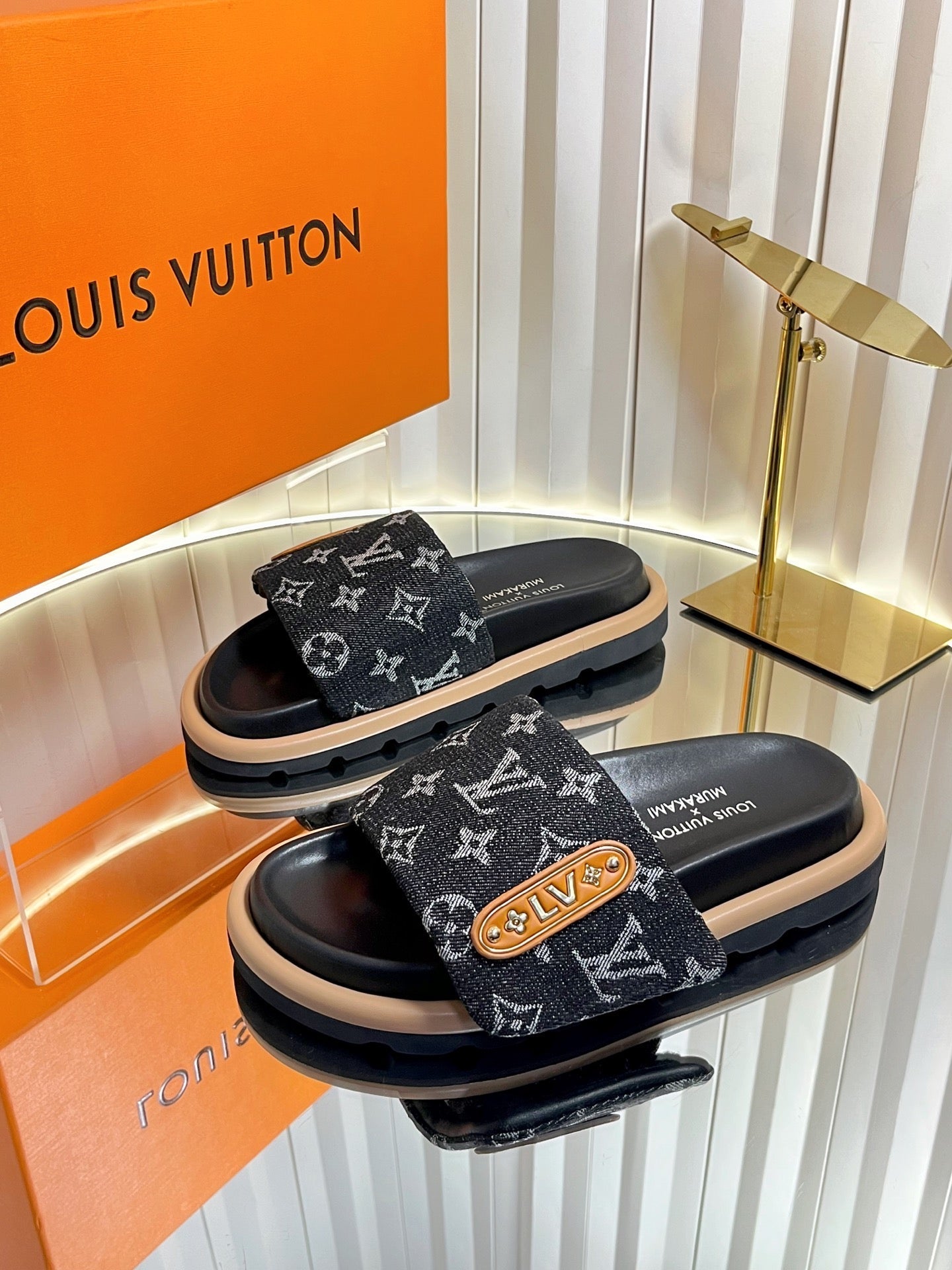 LV 26s Slippers Black Denim Sheepskin 616359