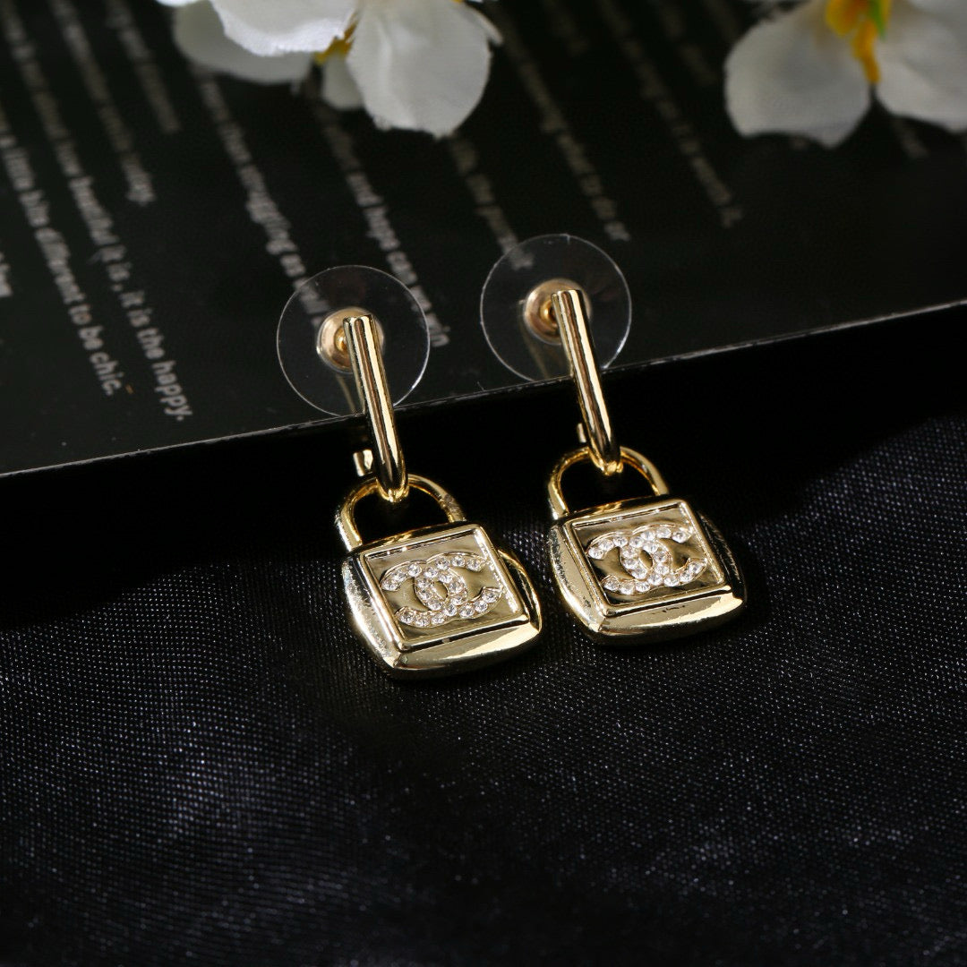 CC Lock Shaped Gold Diamond Earring