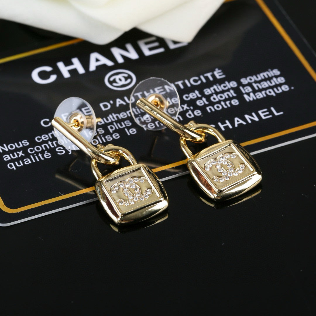 CC Lock Shaped Gold Diamond Earring