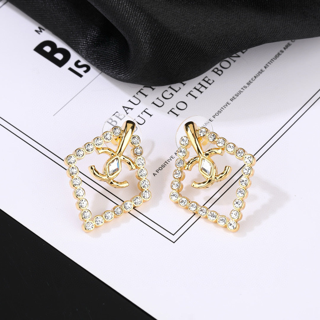 CC Mini Gorgeous Gold Diamond Earring