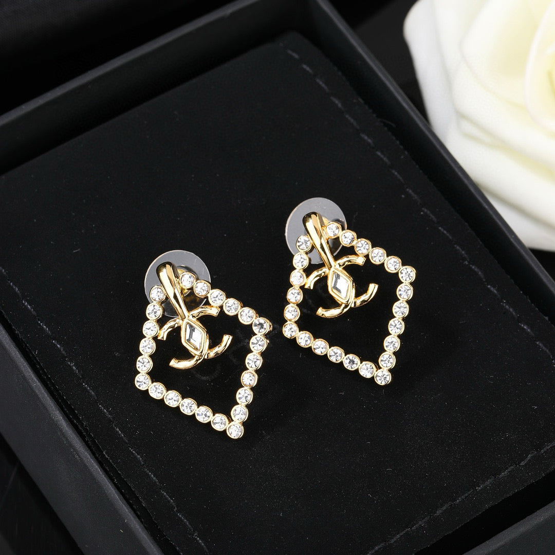 CC Mini Gorgeous Gold Diamond Earring