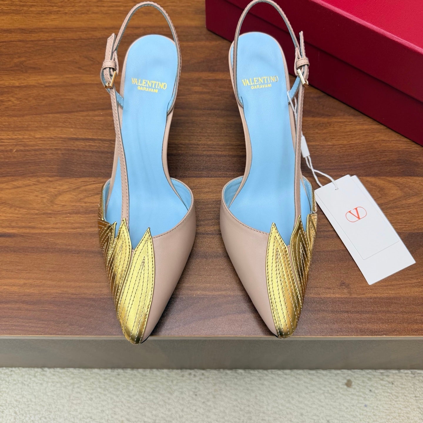 Valentino 2026 Foliefoliage Slingback Pumps Grainet Calfskin 871049