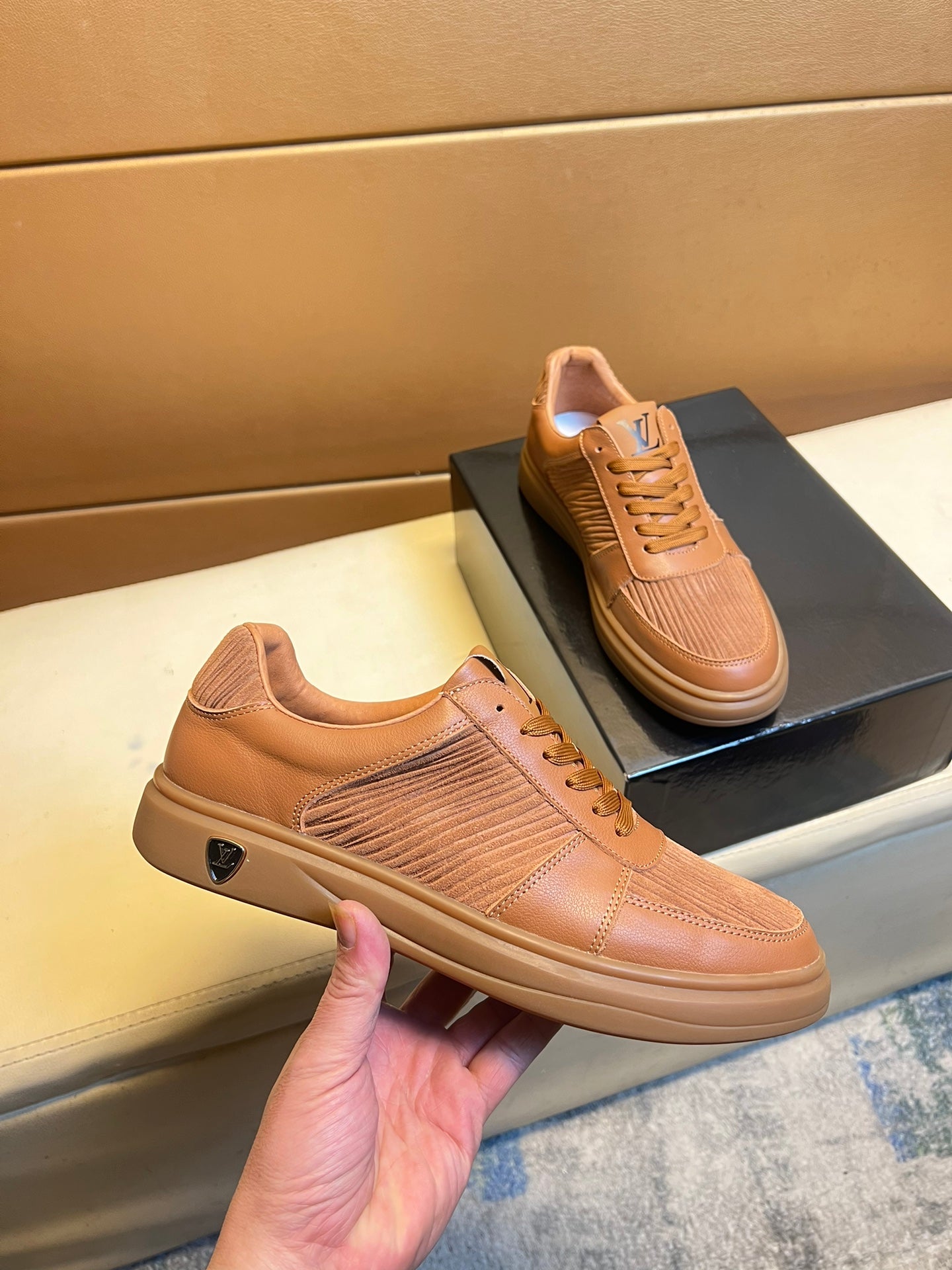 LV SNEAKERS IN RUSSET BROWN CALFSKIN AND SUEDE