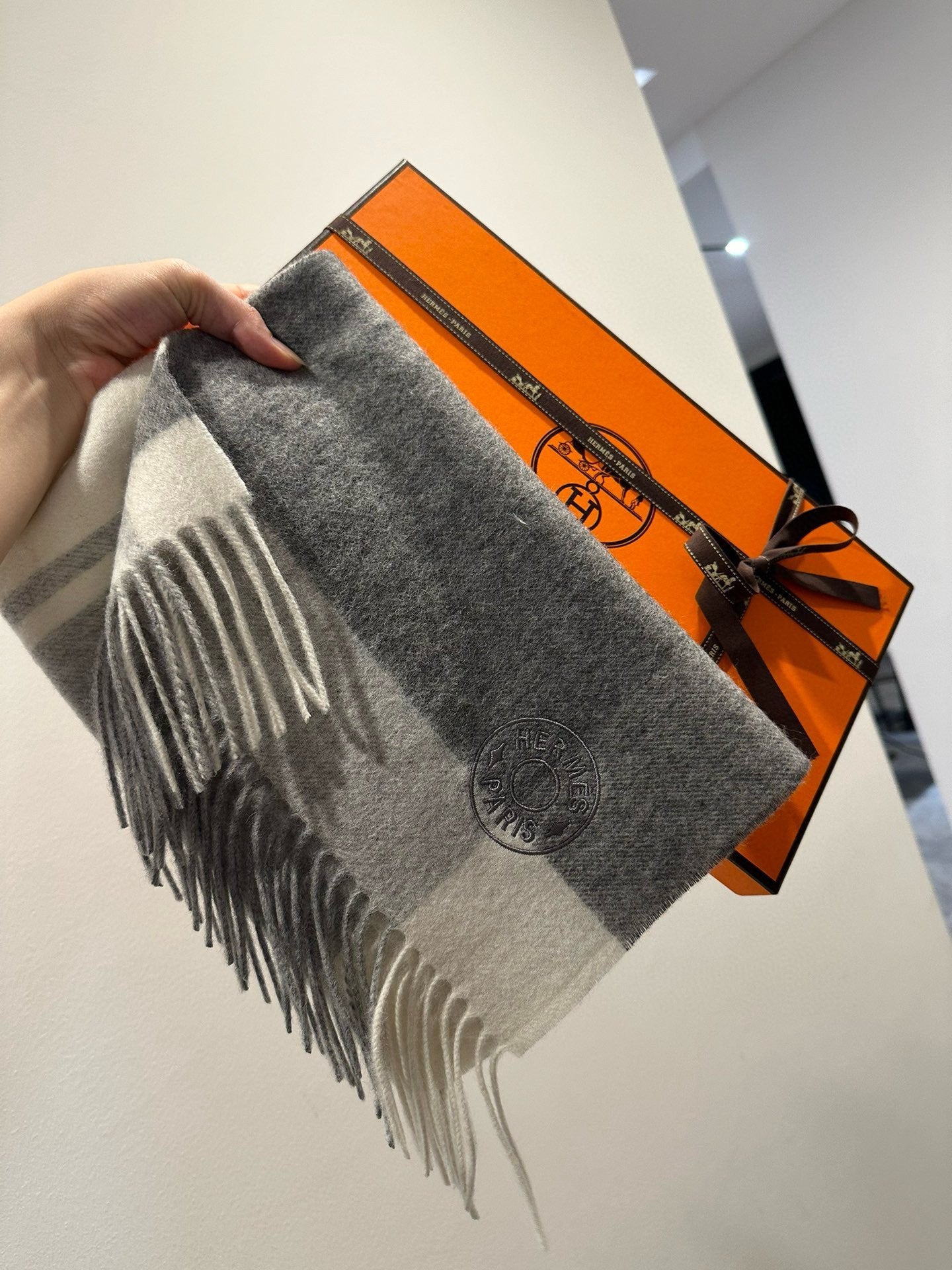 Scarf 180 CM In Grey Black Mix White Cashmere  381230