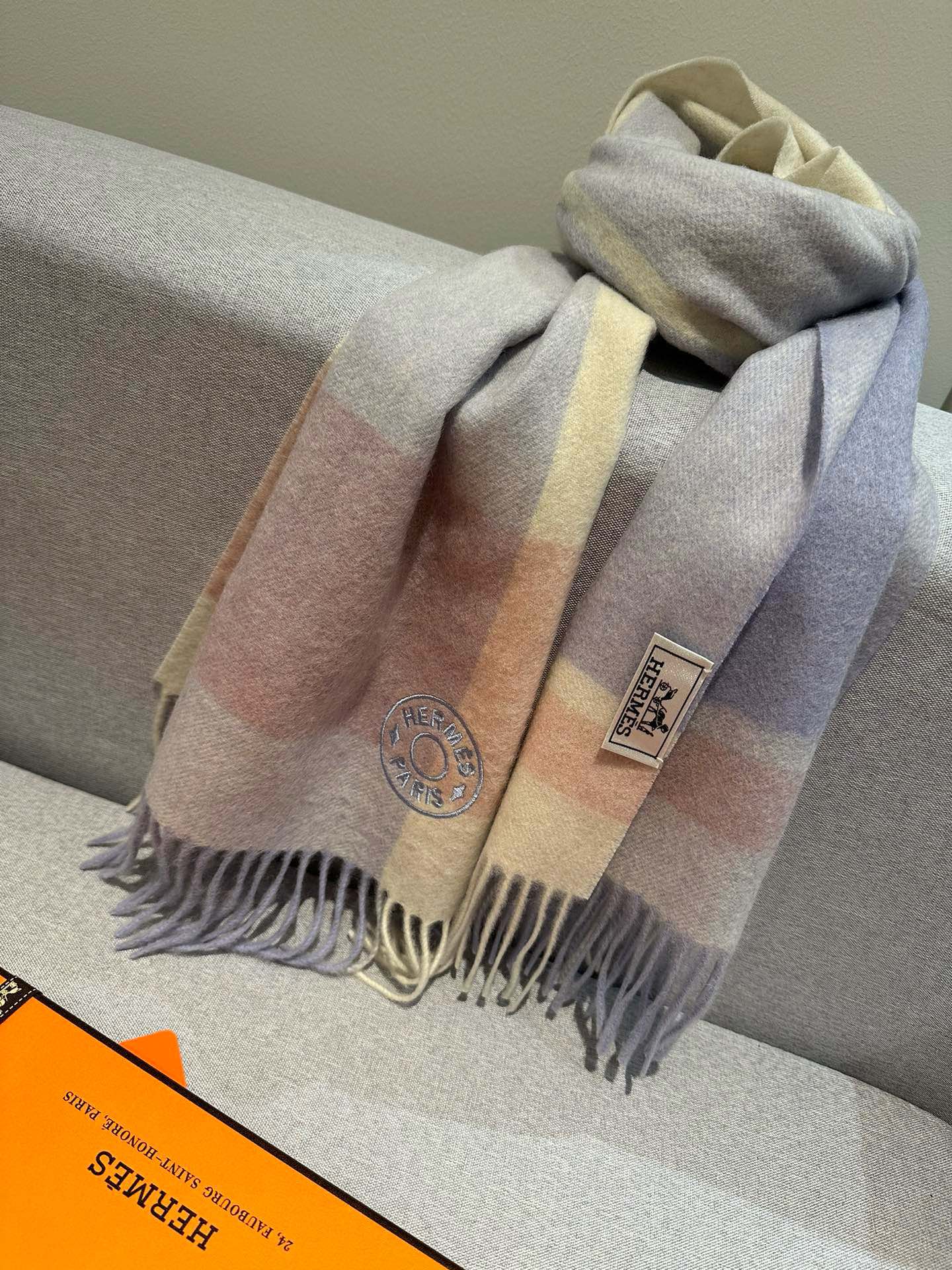 Scarf 180 CM In Light Blue Mix White Light Pink Cashmere 381231