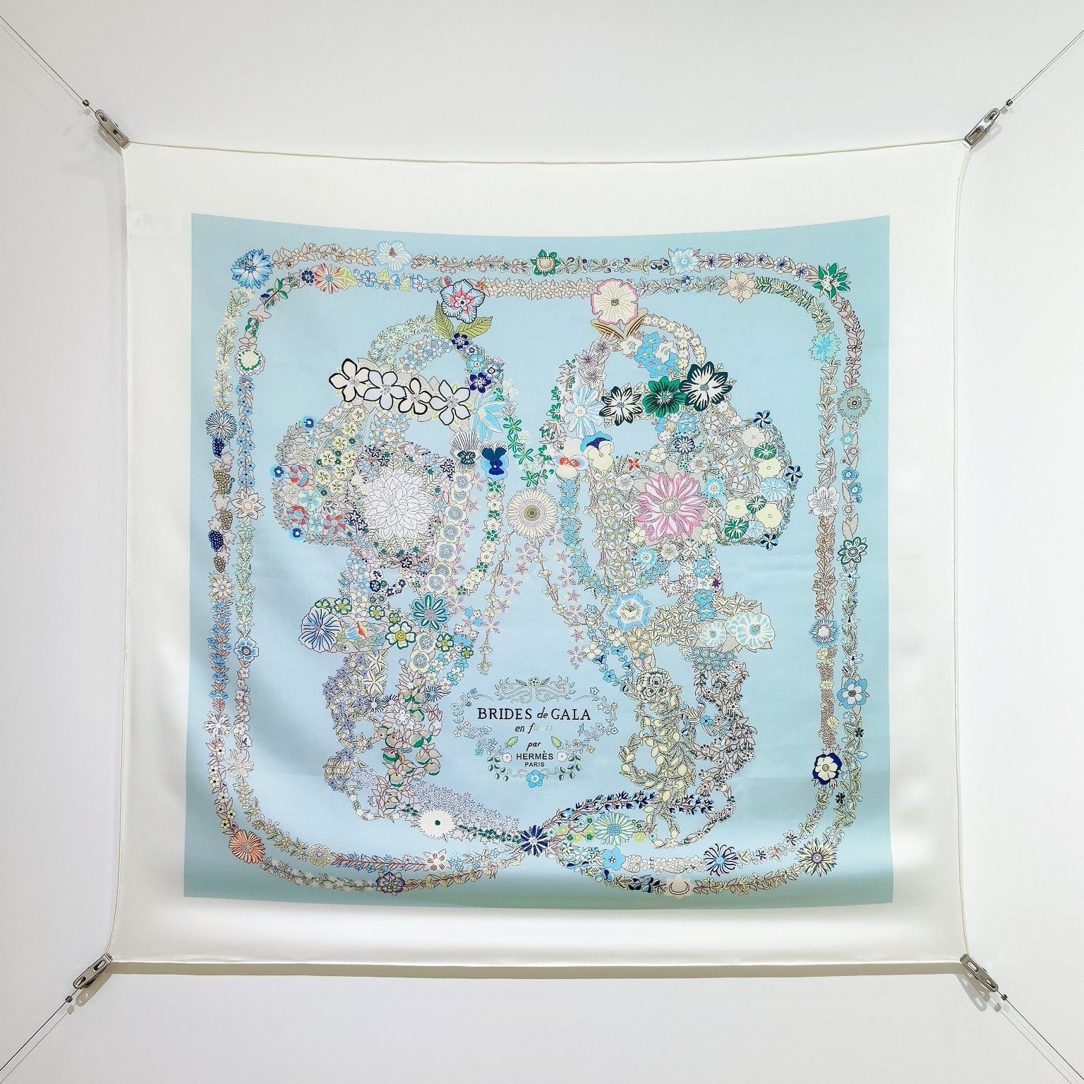 HM 26s 90 Double Sided Scarf Light Blue White Colorful Mulberry Silk 145754