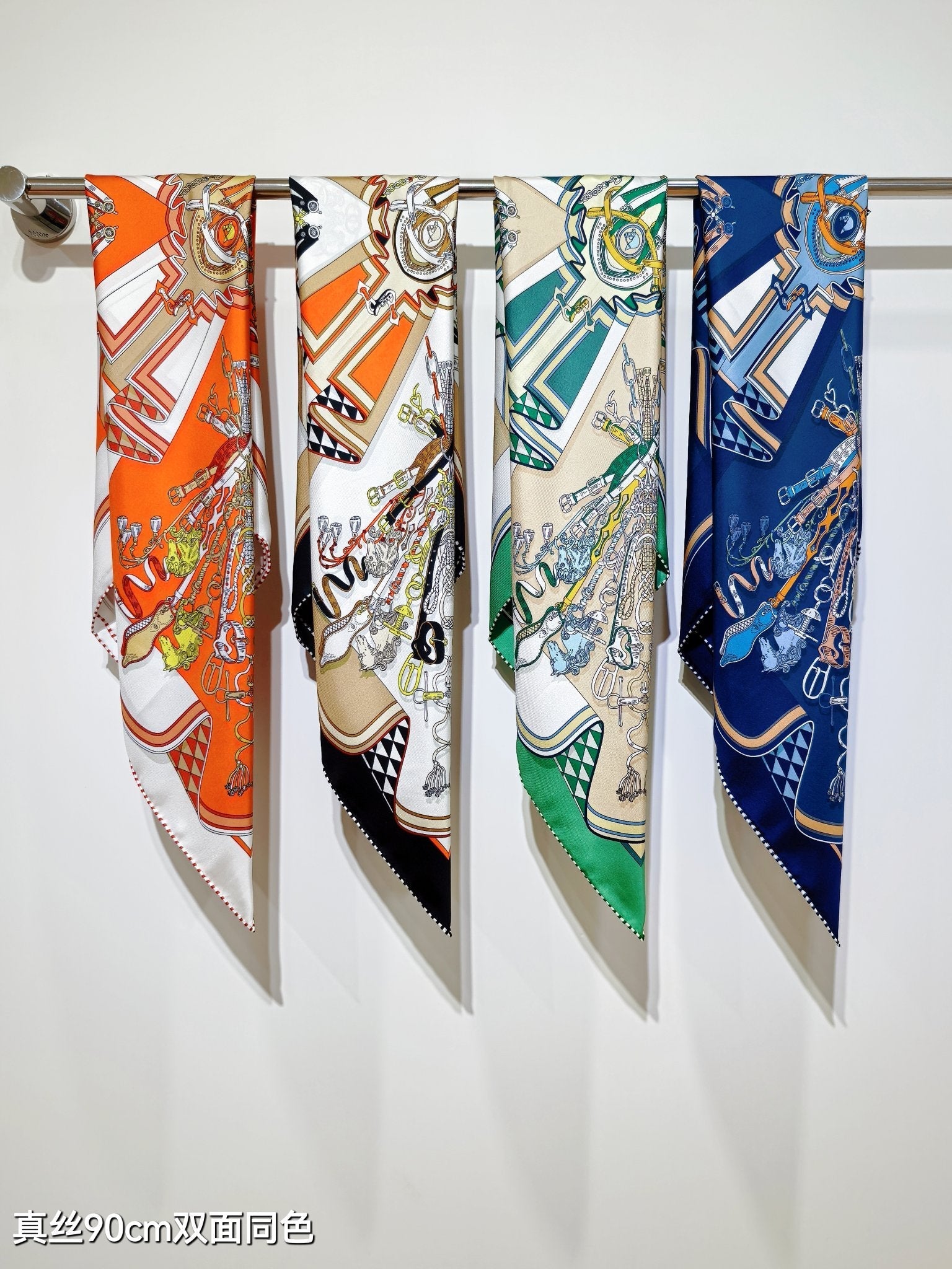 HM 26ss Double Sided Scarf 90 Orange Colorful Twill Silk 134428