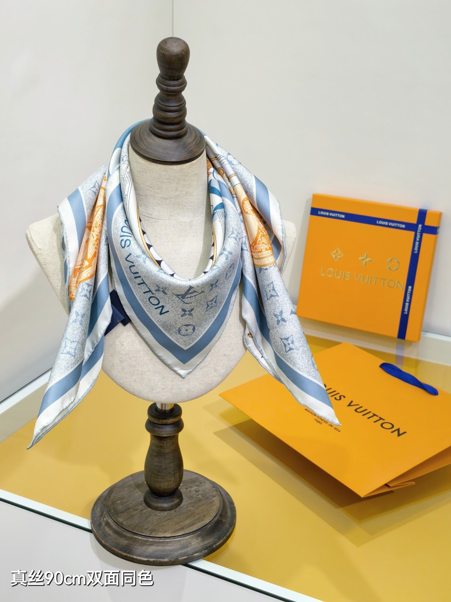 LV Double Sided Scarf 90 Blue Monogram Twill Silk 168748
