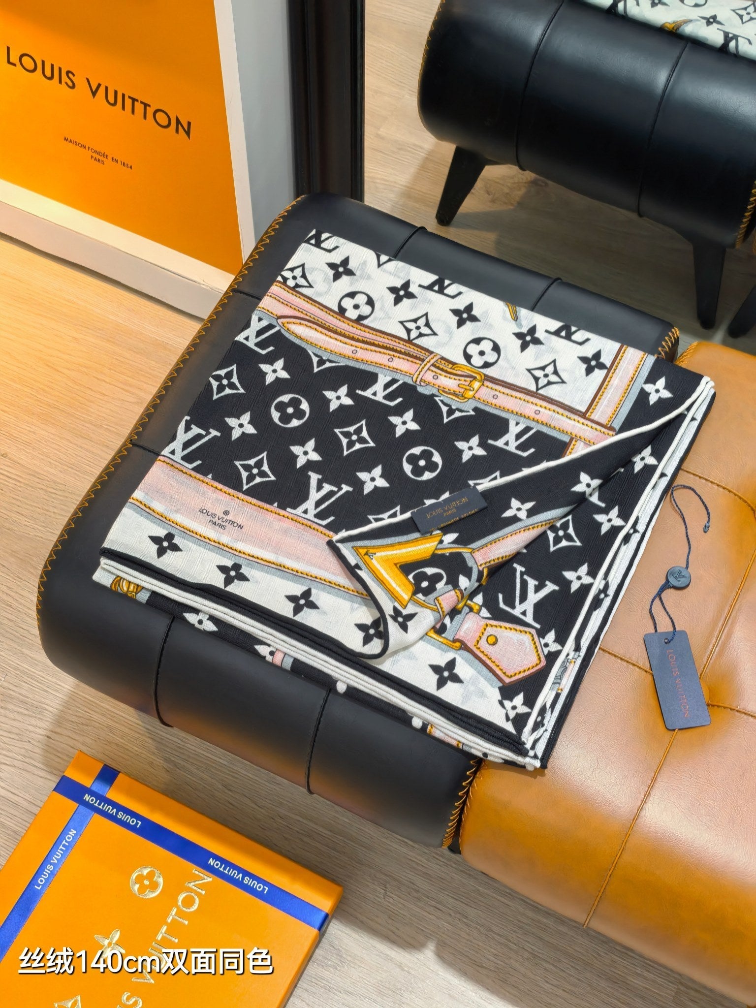 LV Double Sided Scarf 140 Black White Monogram Cashmere Silk 168760