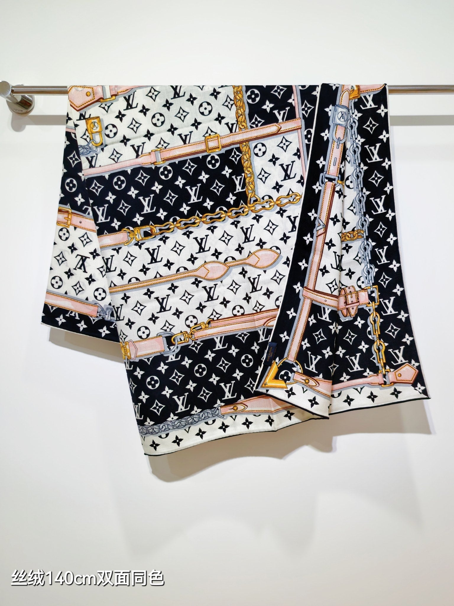 LV Double Sided Scarf 140 Black White Monogram Cashmere Silk 168760