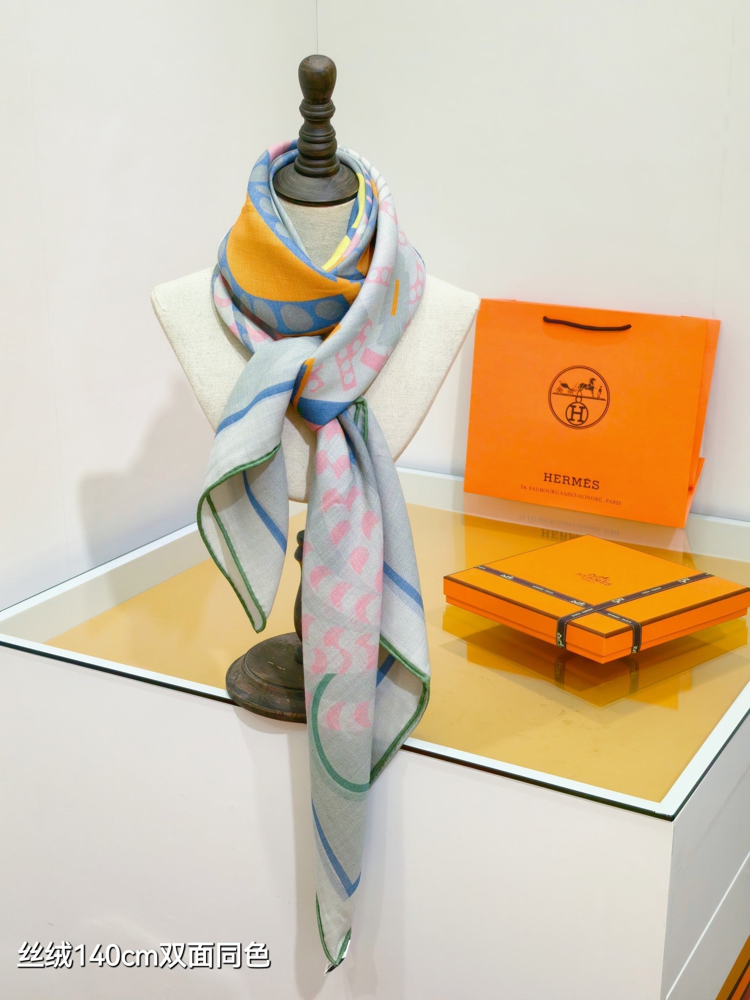 HM 26ss Amazon  Scarf 90 Gray Blue Pink Colorful Twill Silk 130310