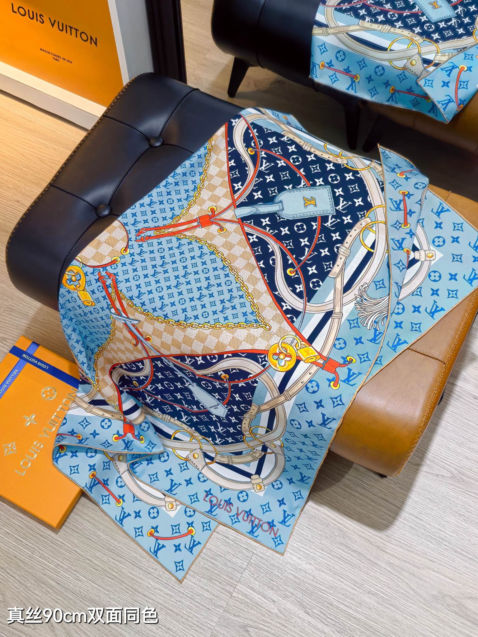 LV Double Sided Scarf 90 Blue Monogram Cashmere Silk 168756