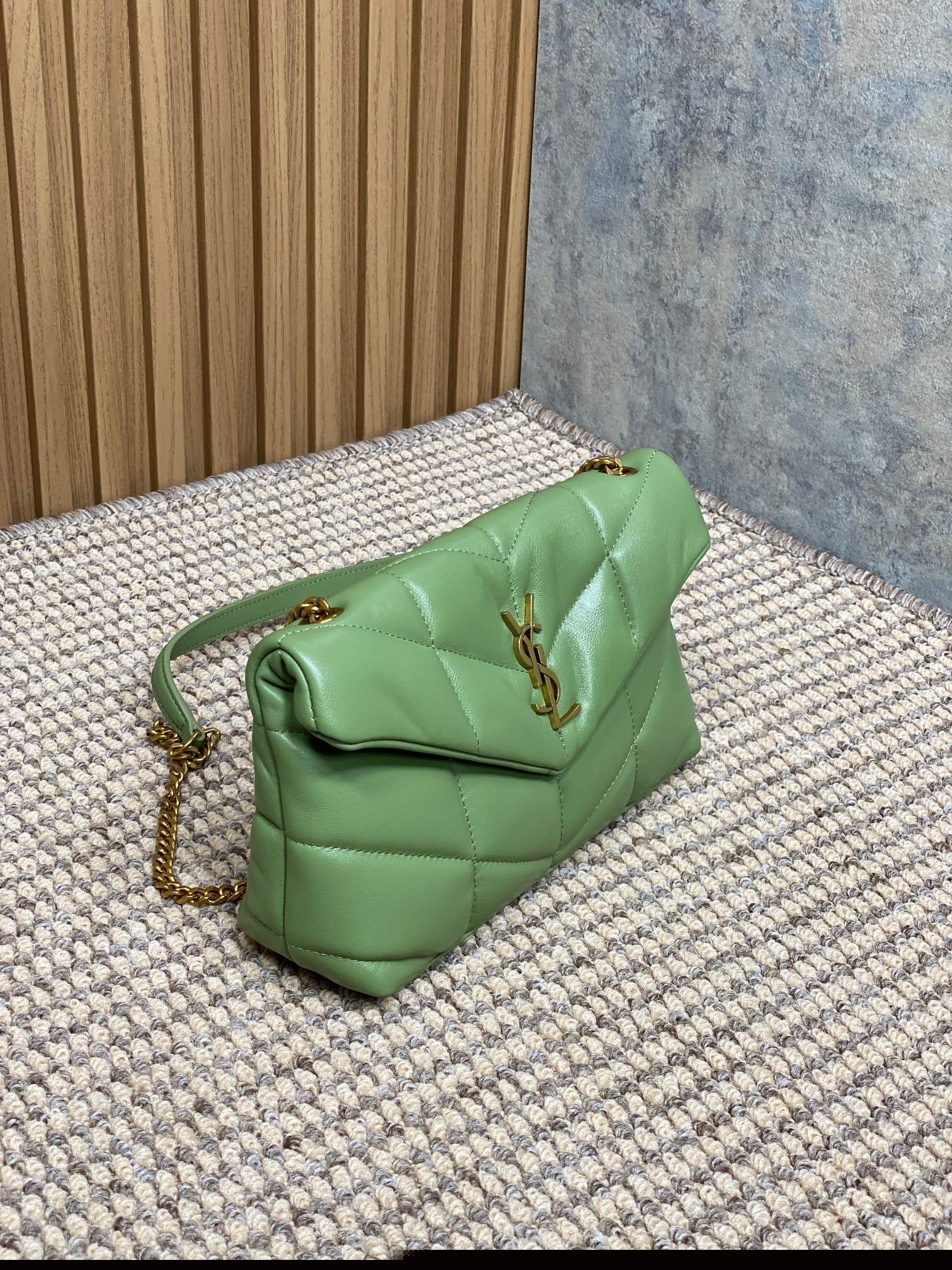 PUFFER TOY 23 IN FERN GREEN LAMBSKIN GOLD HARDWARE