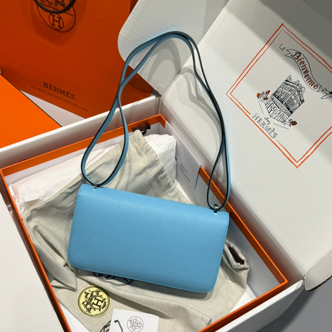 HM Constance Elan 24 Day Sky Blue Epsom Silver Hardware 237339