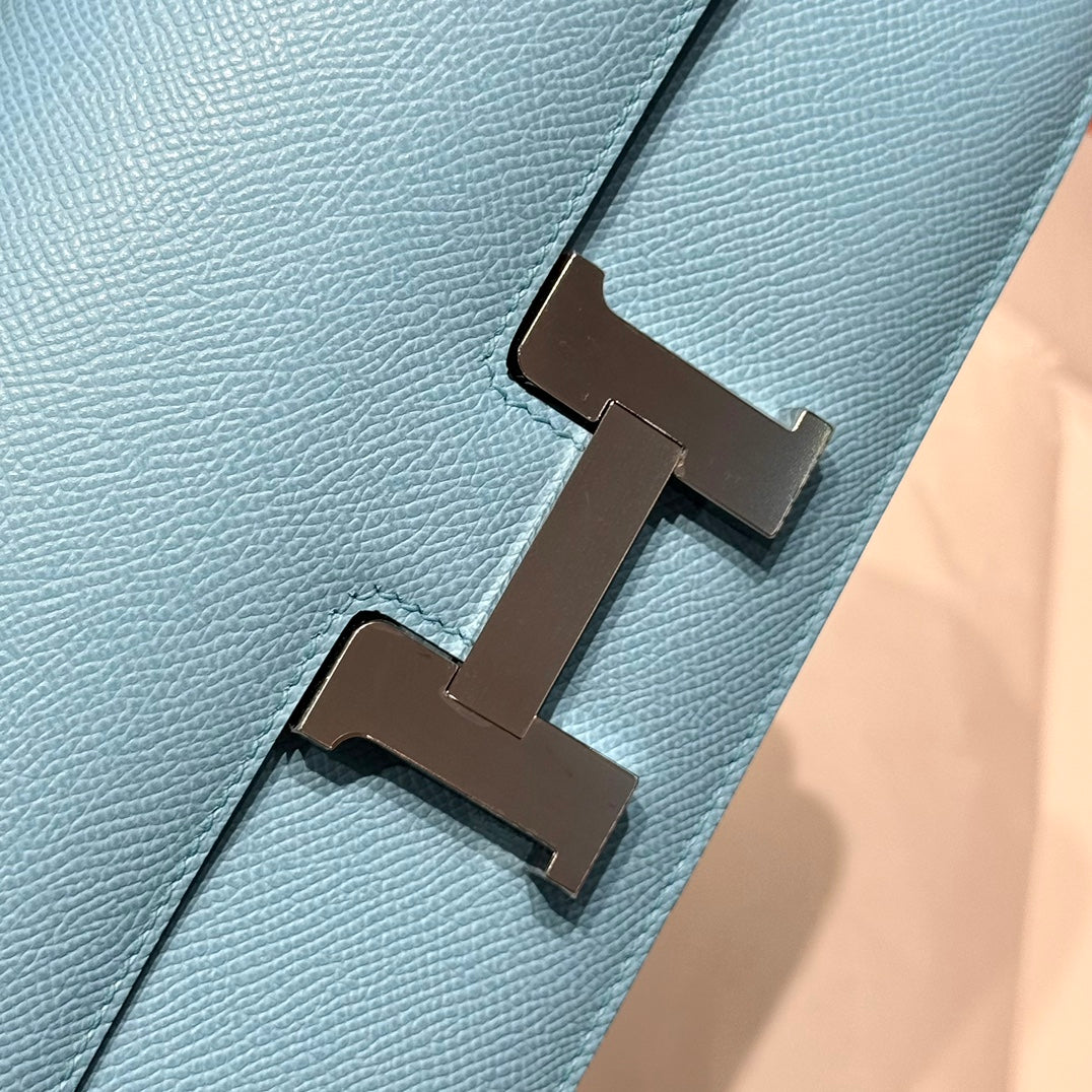 HM Constance Elan 24 Day Sky Blue Epsom Silver Hardware 237339