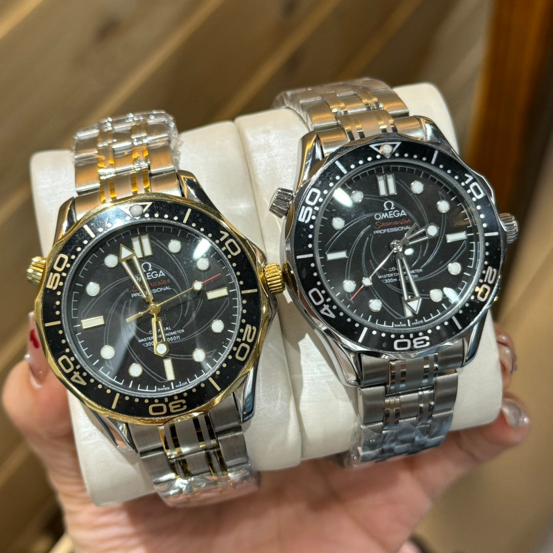 Omega Seamaster Diver 300M James Bond 007 42mm Steel Strap 229871