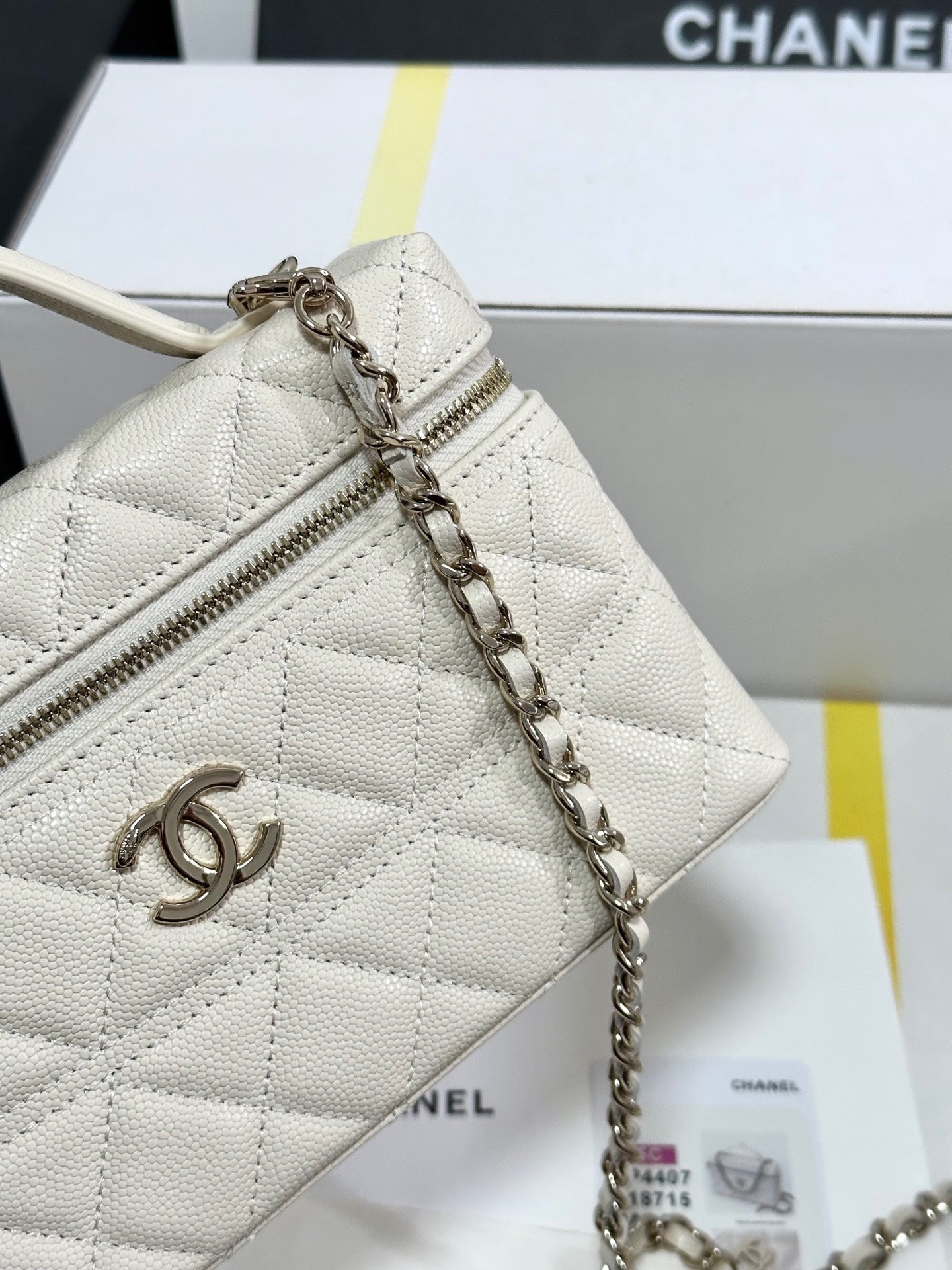 CC 25C Vanity Case Ivory White Calf Leather Light Gold Hardware 243660