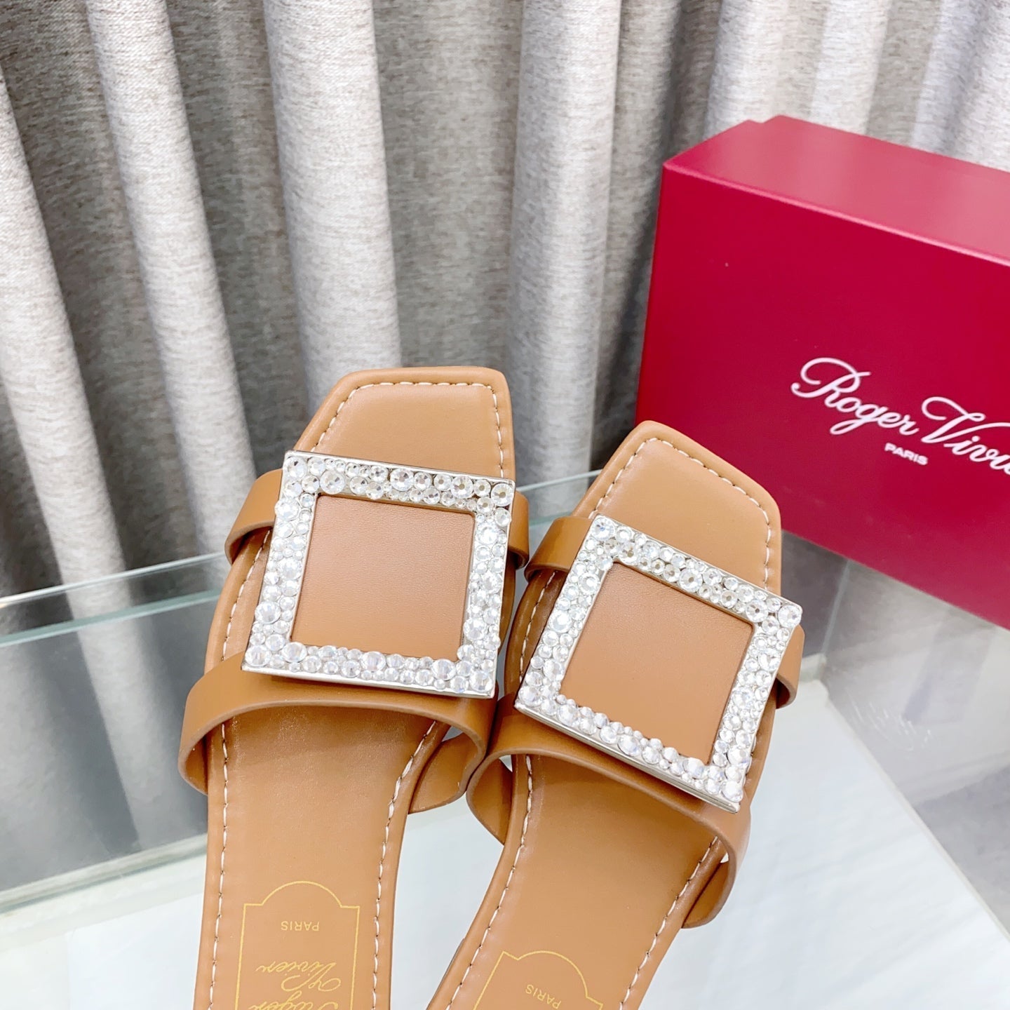 Viv 25 Diamond Flat Slippers Brown Cowhide 283035