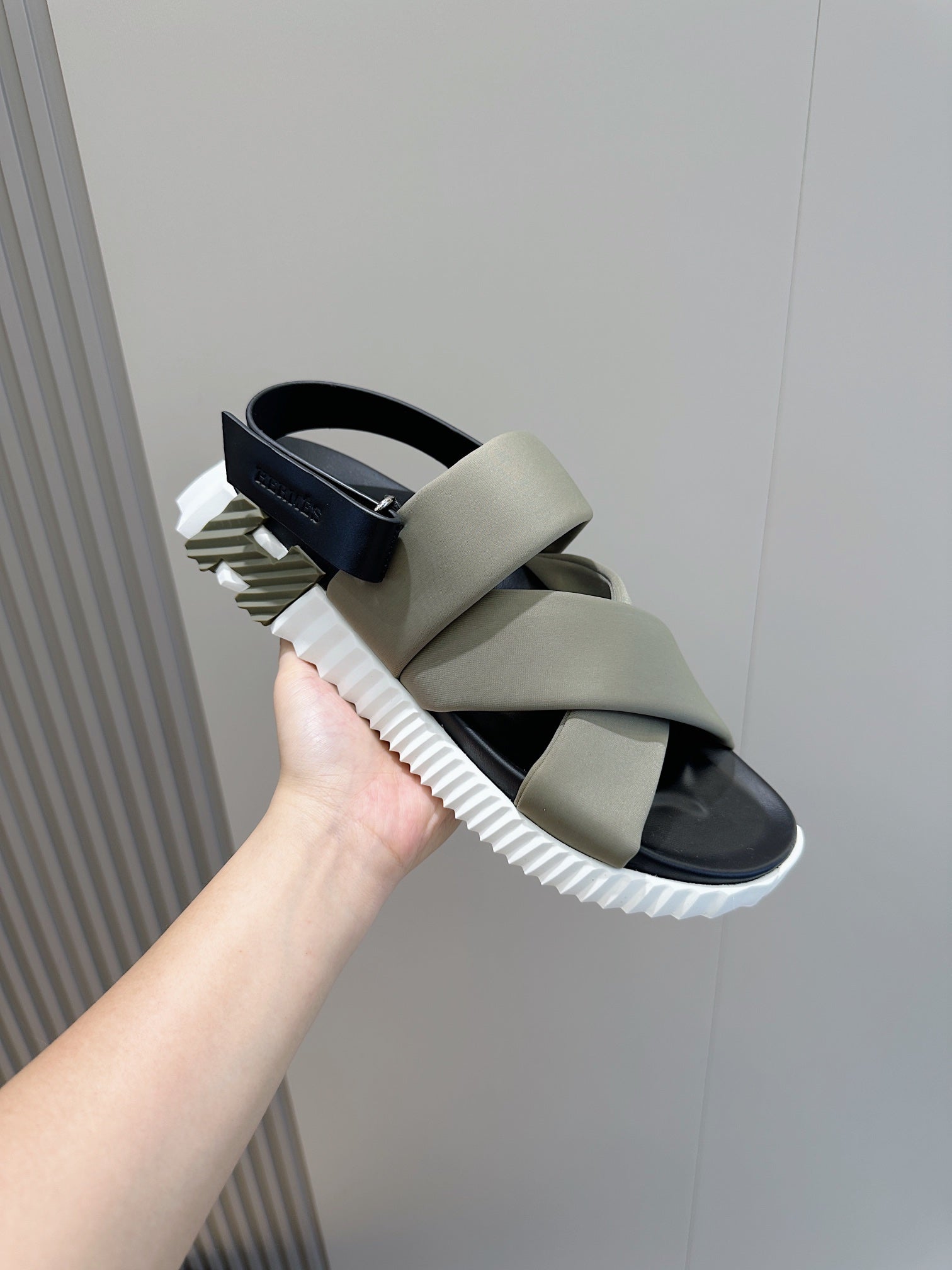 HM ELECTRIC SANDAL GRAY FABRIC AND CALFSKIN