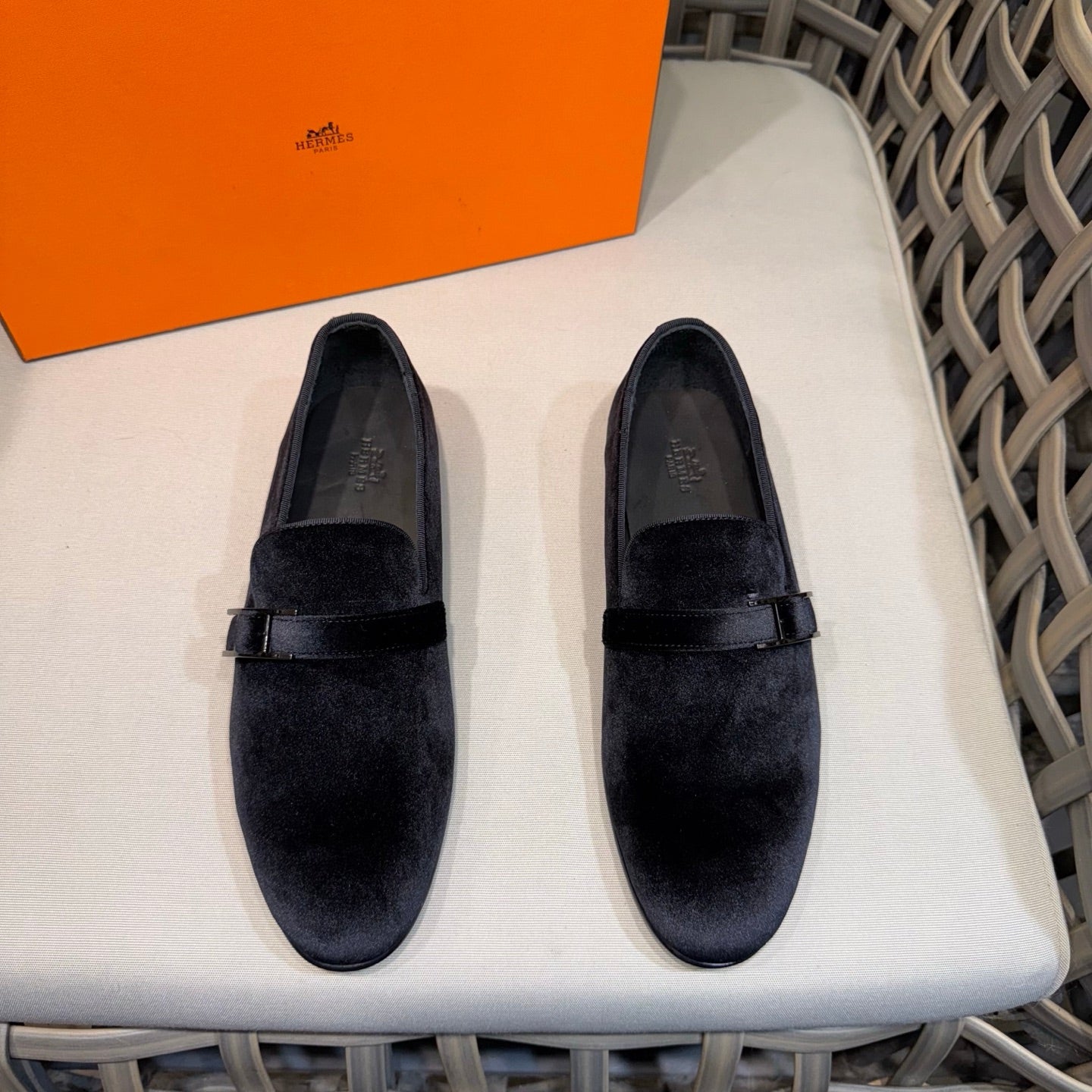 HM Men's Loafers Black Velvet 675412