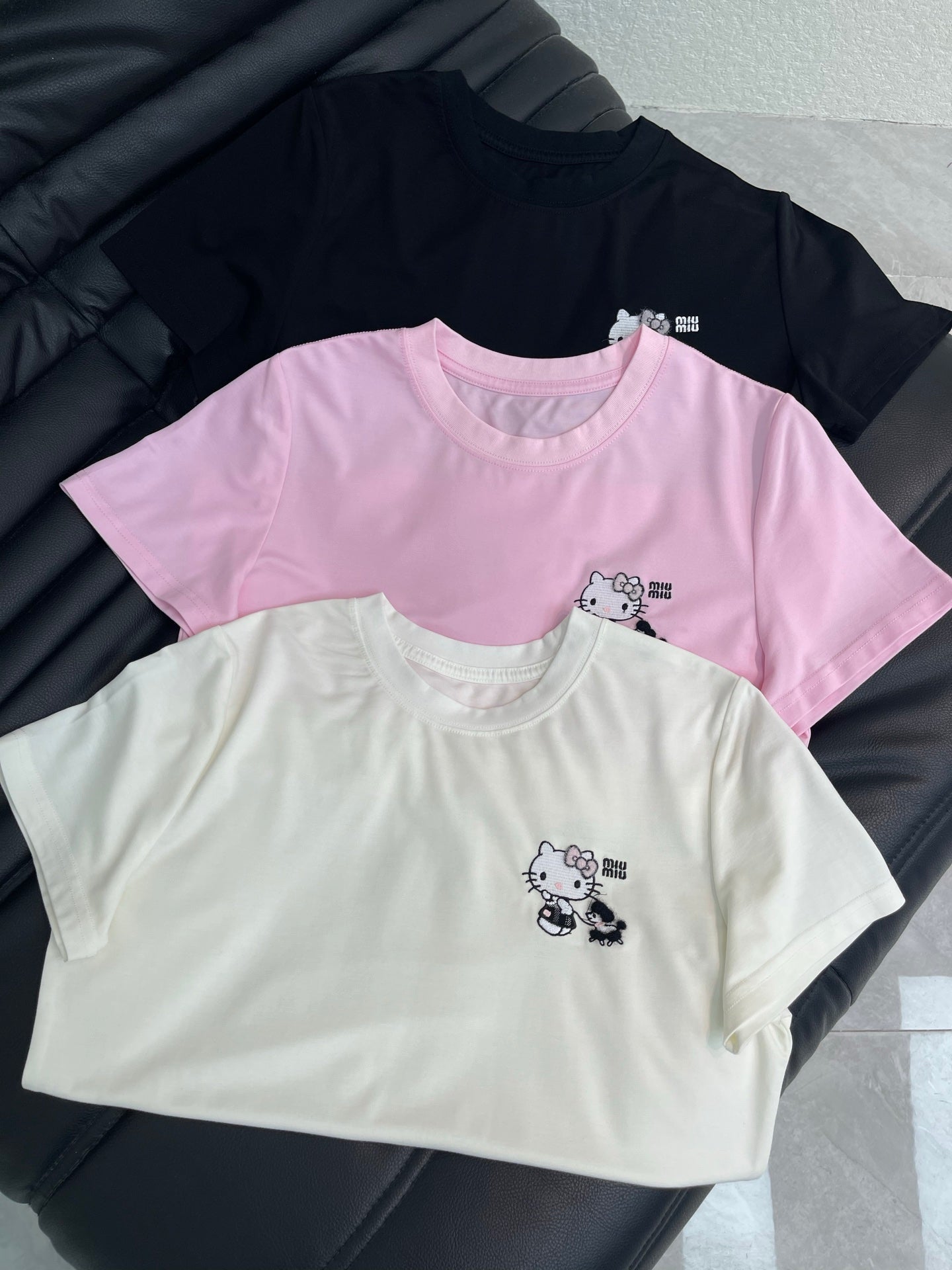 Miumiu 2026 Hello Kitty Embroidered Short-sleeved T-shirt Cotton 346491