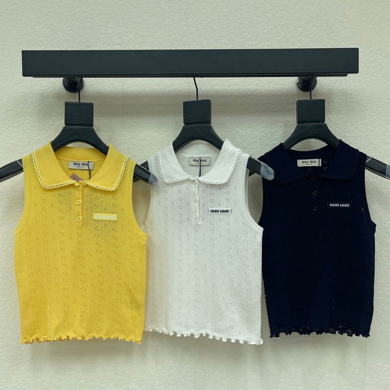 Miumiu 2026 Sleeveless Knit Polo Shirt Wool 348368