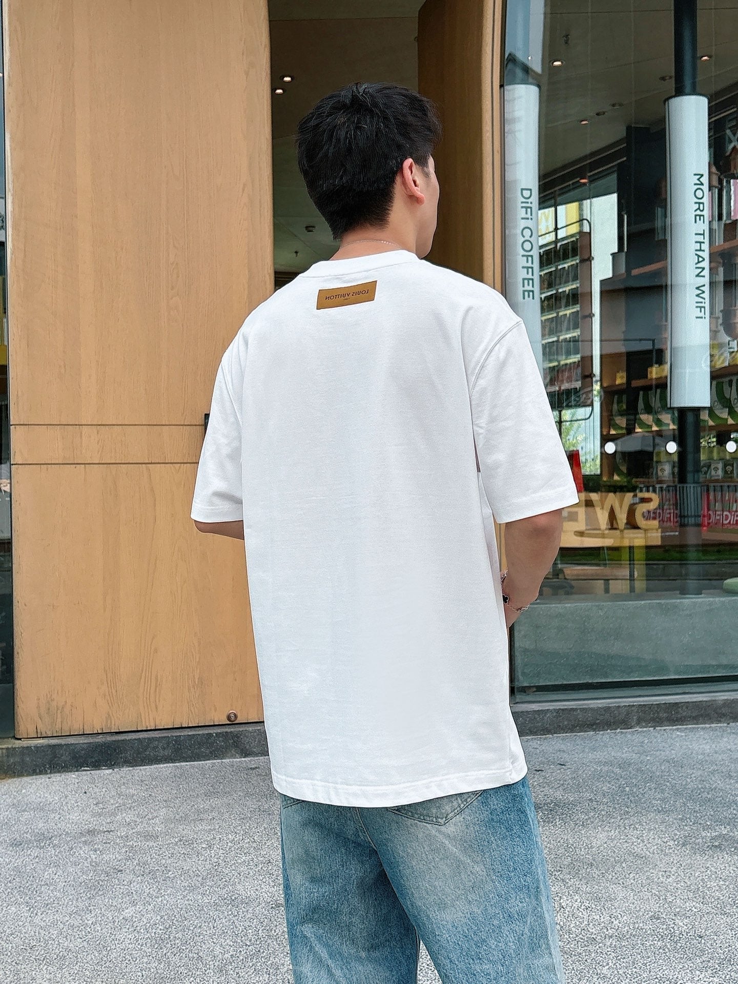 LV 26A Short-Sleeve T-Shirt White Red Cotton 406014