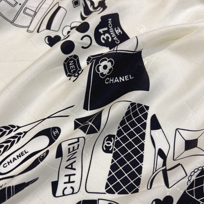 CC Square Scarf 90 CM In White Mix Black Silk 288716