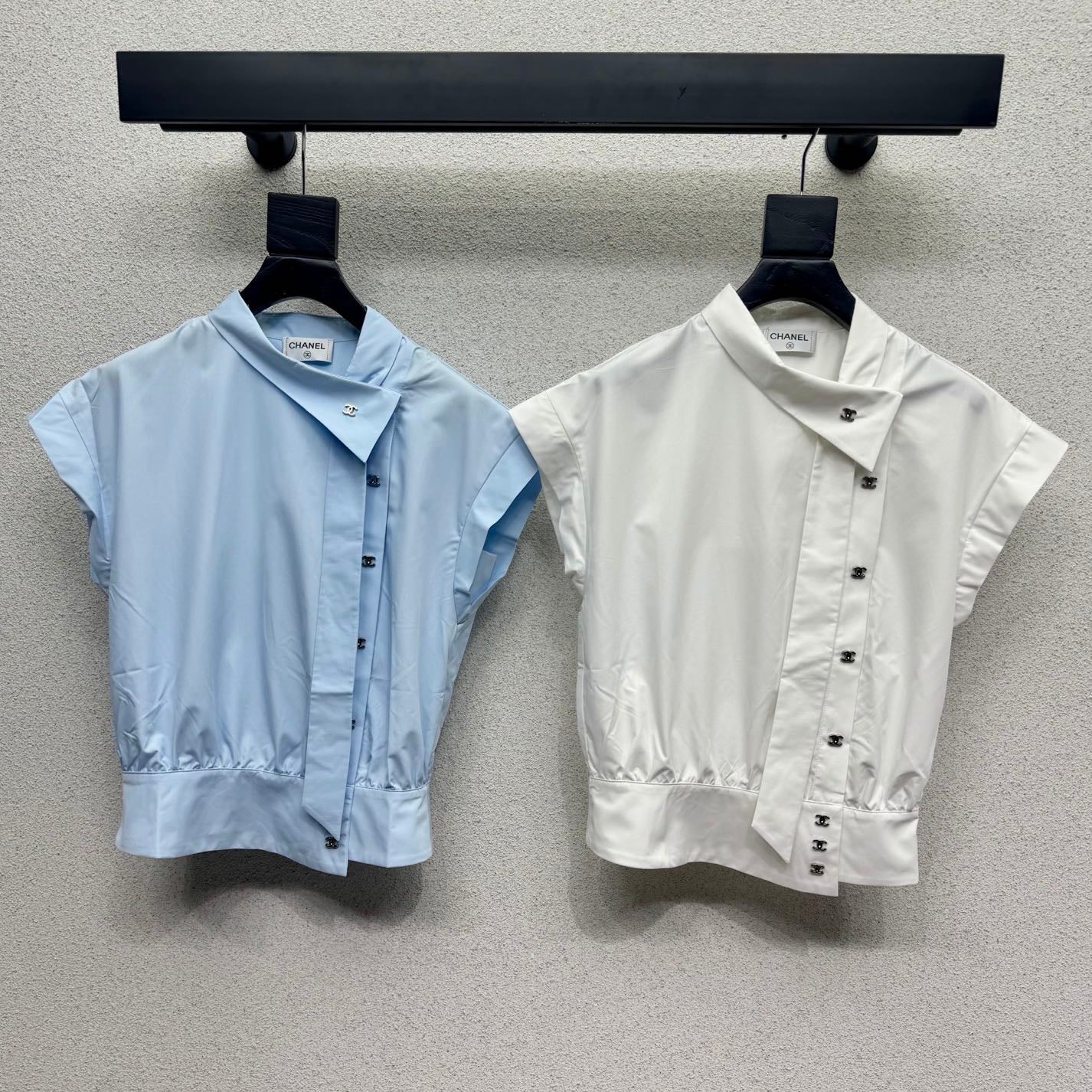 Chanel 2026 Sleeveless Shirt Cotton 402697