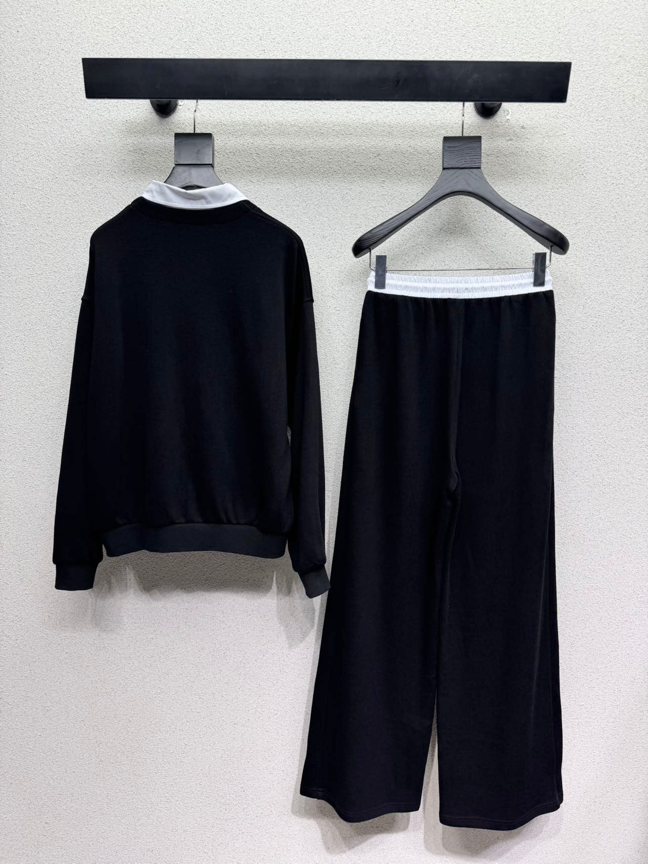 Miumiu 2026 Two-Piece Casual Set Black Cotton 420580