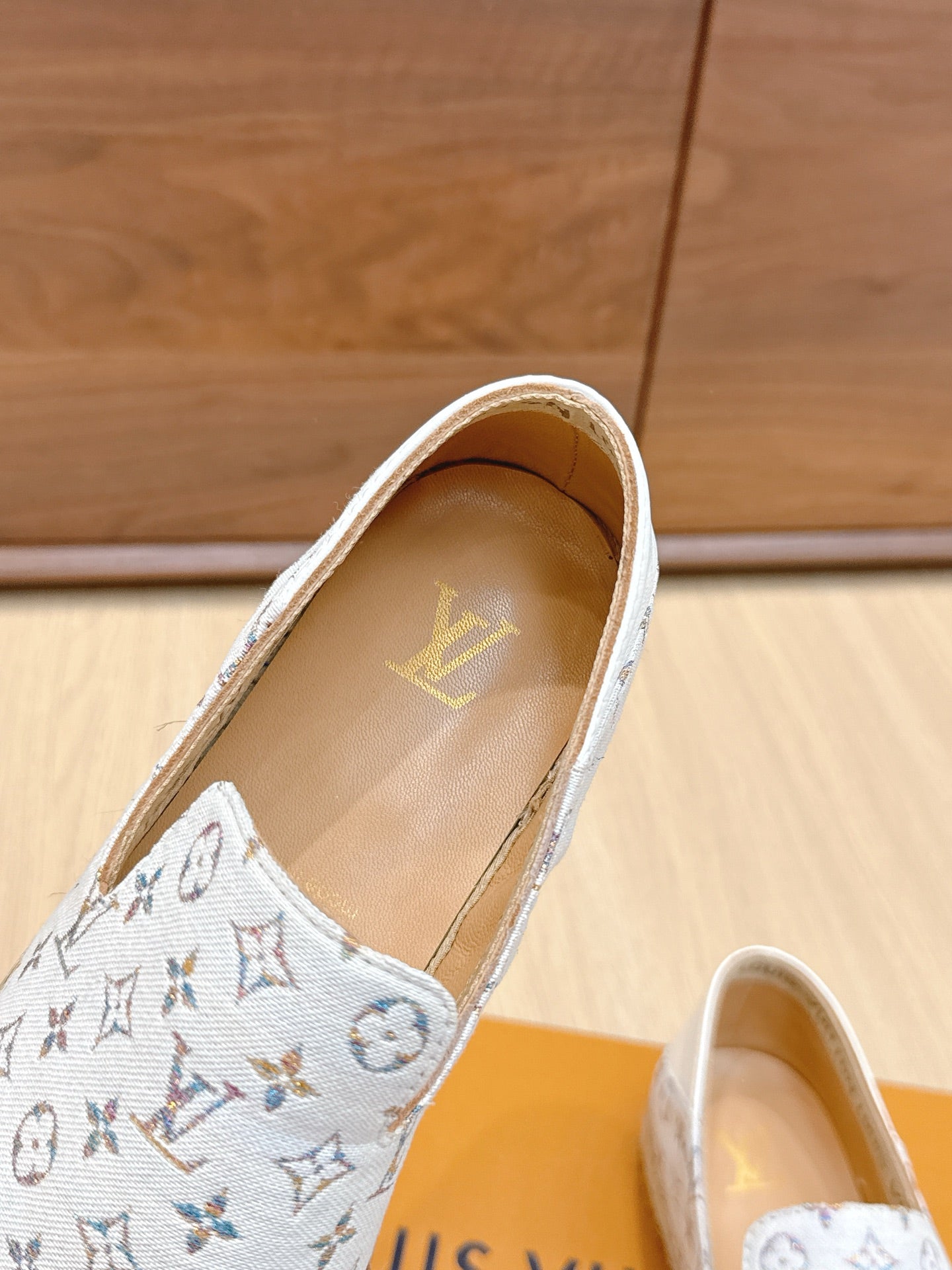 LV 26ss Loafers White Multicolor Monogram Canvas 656958