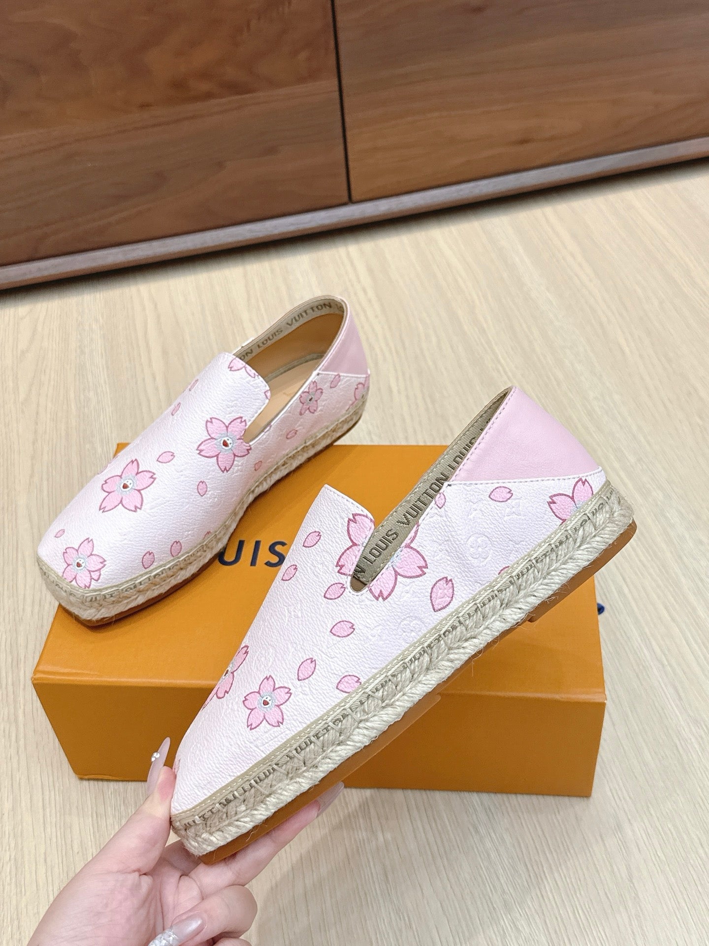 LV 26ss Loafers Light Pink Monogram Genuine Leather 656963